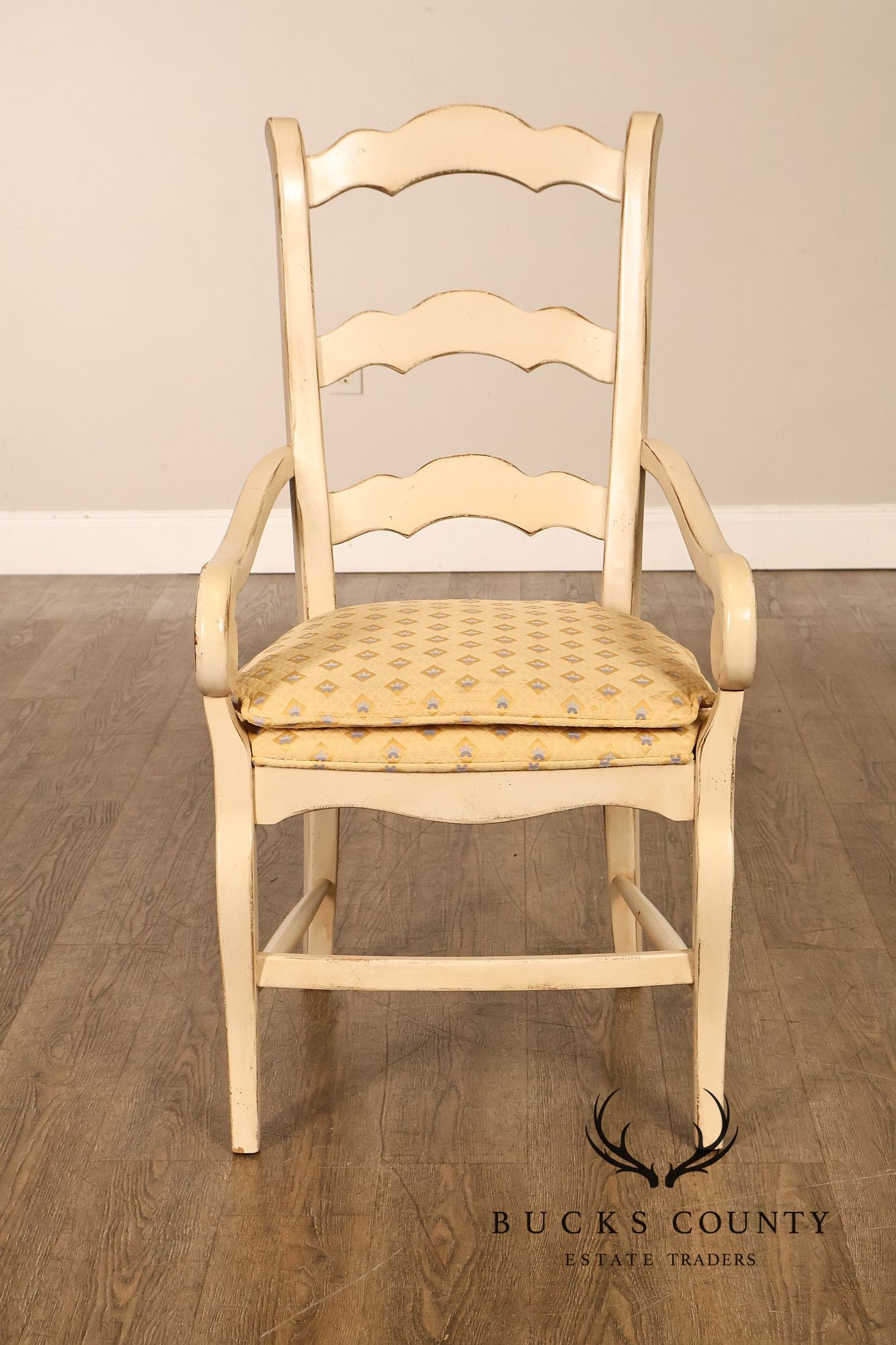 Drexel Heritage French Country Style Set of Eight Dining Chairs