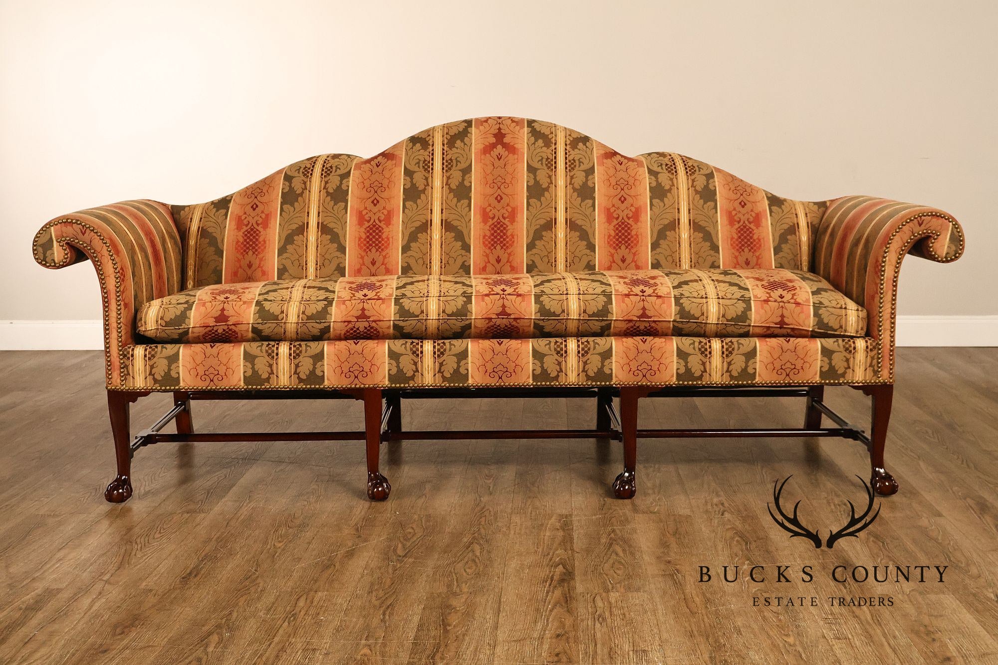 Kindel Winterthur Irish Georgian Chippendale Style Mahogany Camelback Sofa