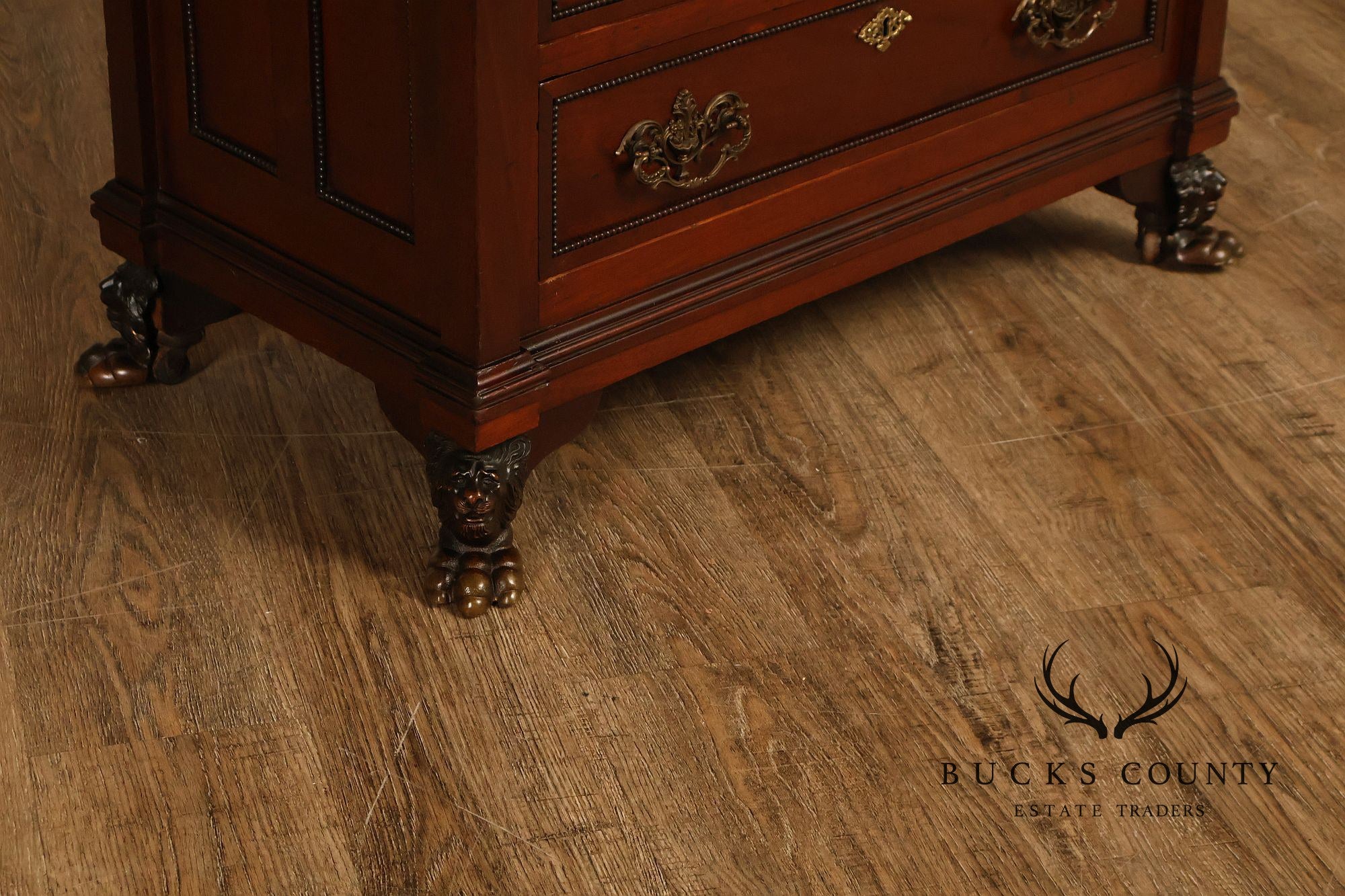 Antique Victorian Mahogany Chest Of Drawers With Brass Lion Paw Feet