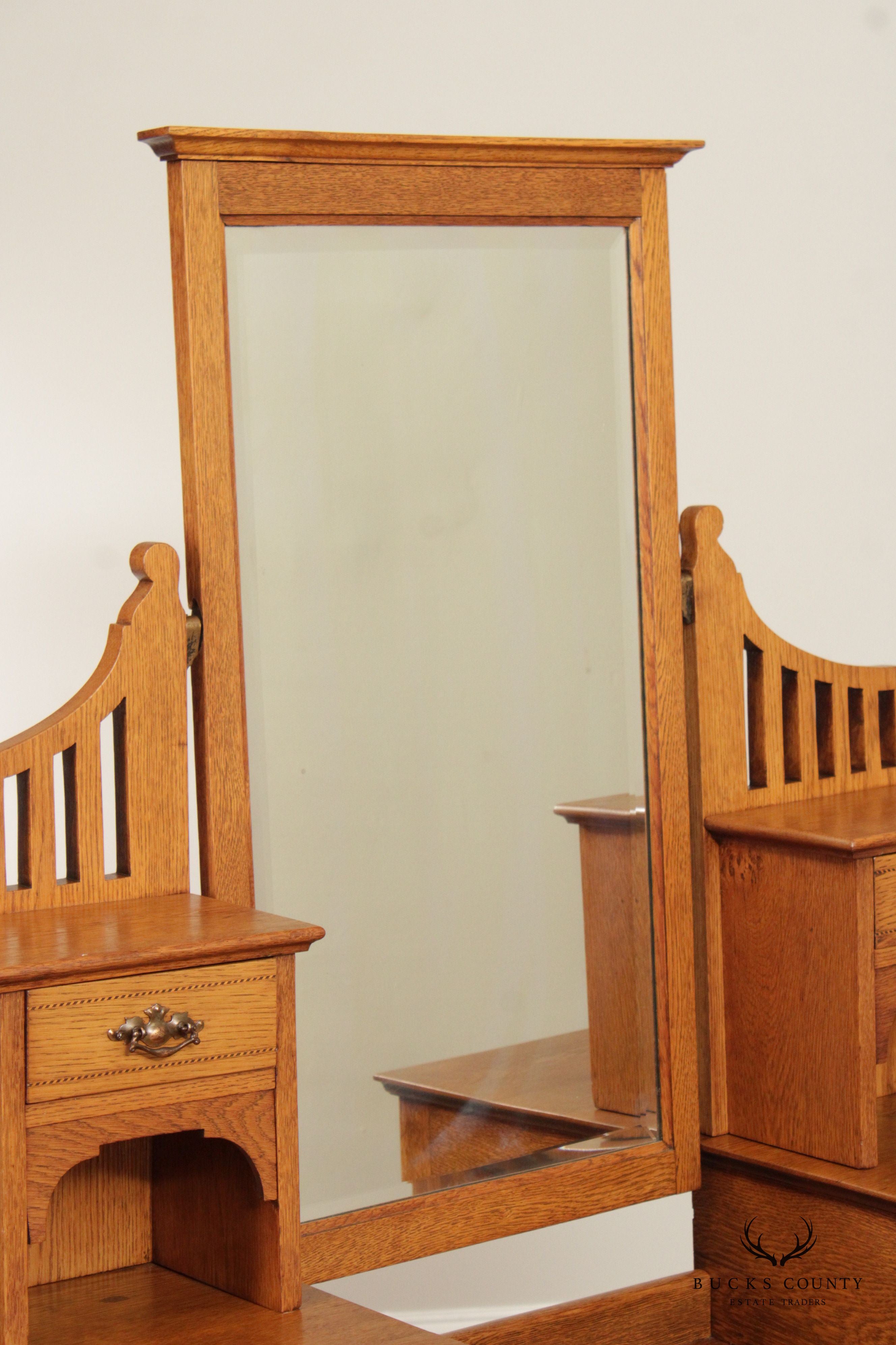 English Arts & Crafts Antique Oak Chest of Drawers with Mirror