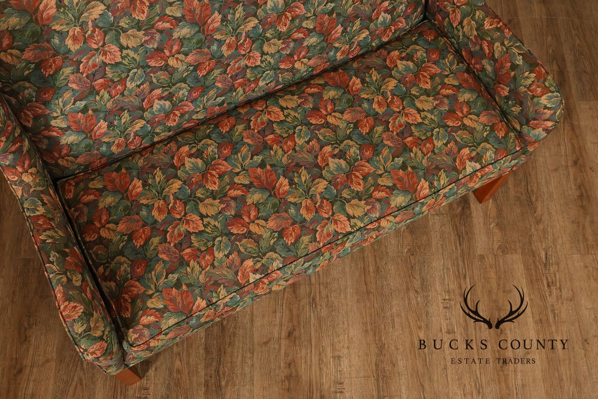 Traditional Upholstered Loveseat With Floral Fabric