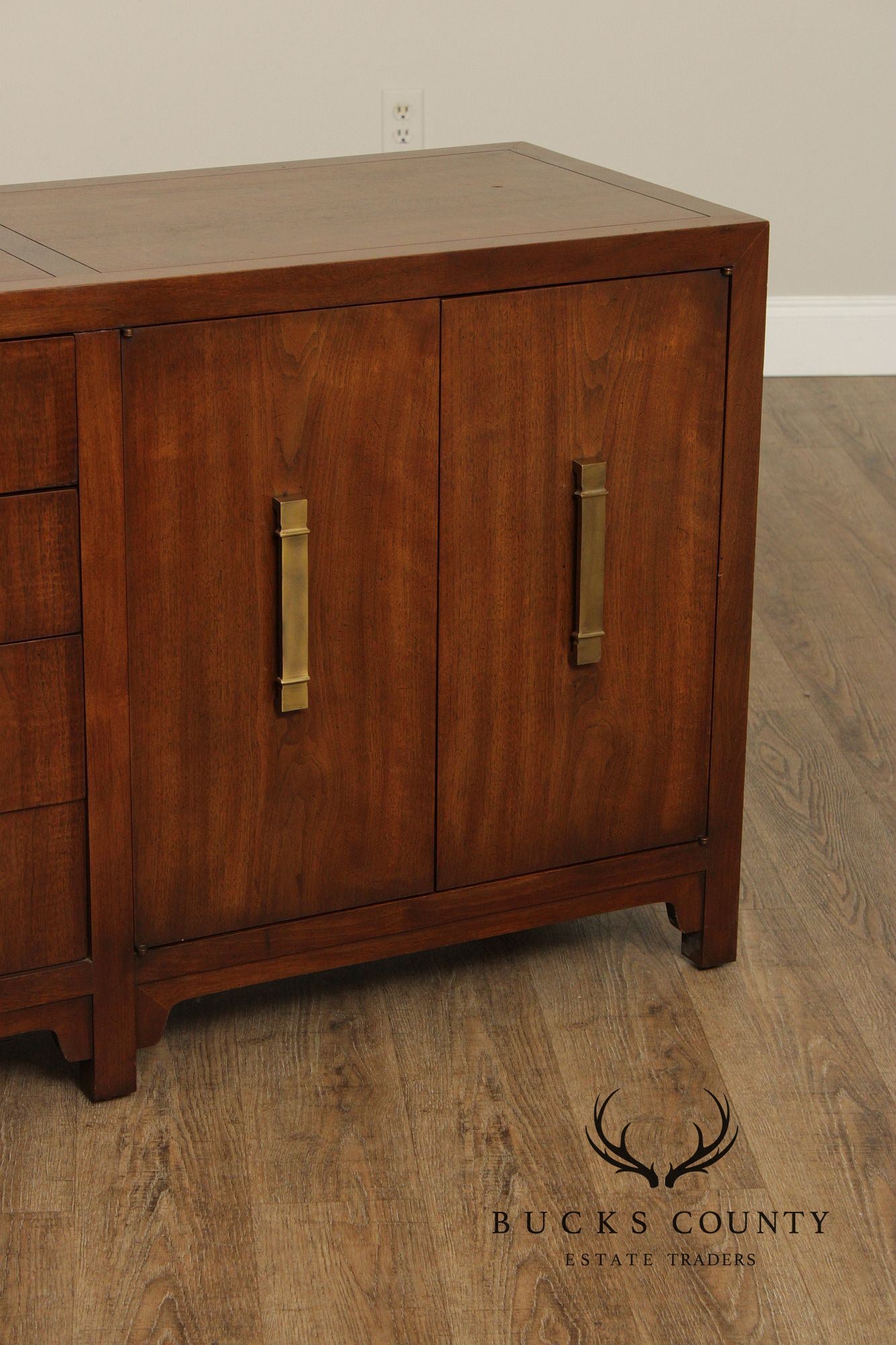 Heritage Mid Century Modern Long Dresser