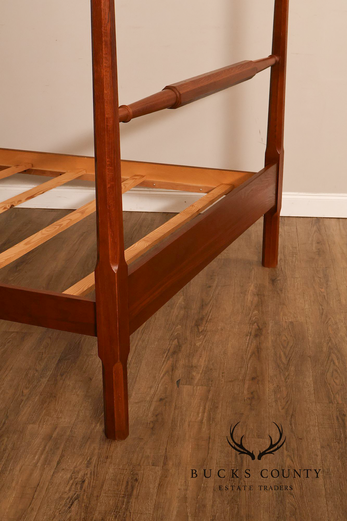 Keller Traditional Solid Oak And Scrolled Iron Queen Poster Bed