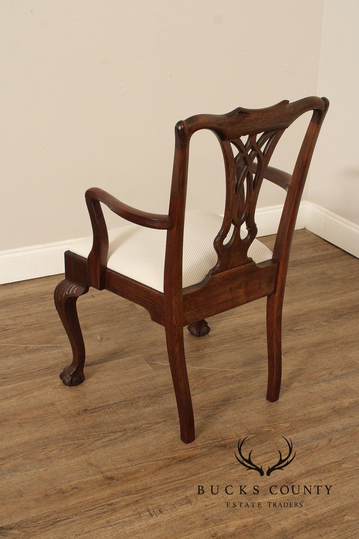 Chippendale Style Set of Eight M ahogany Dining Chairs