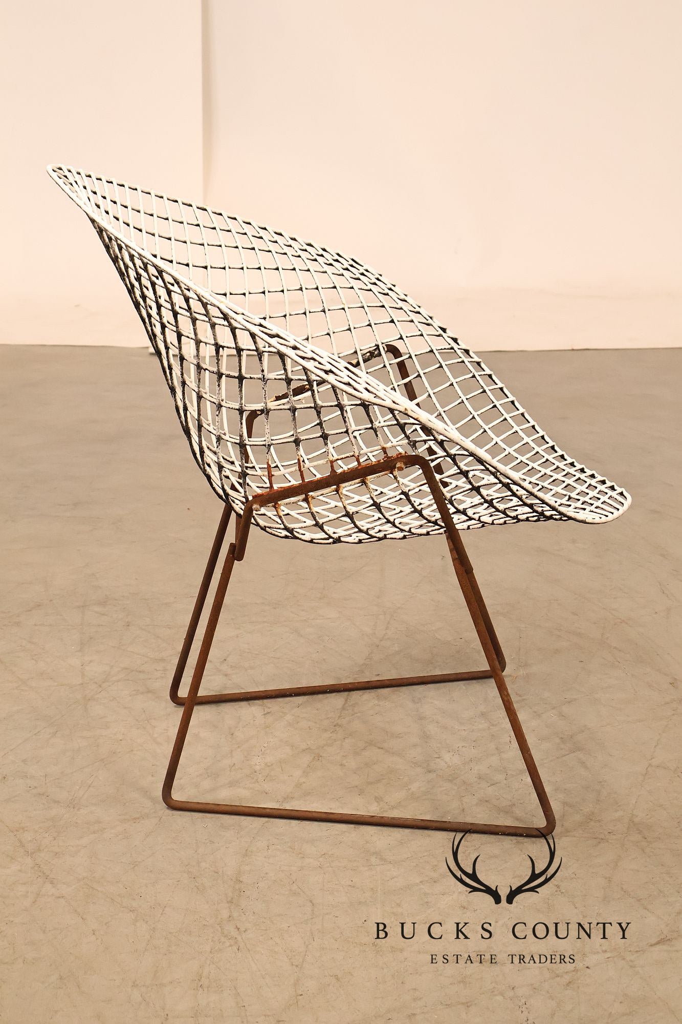 Mid Century Modern Harry Bertoia Style Diamond Wire Lounge Chair