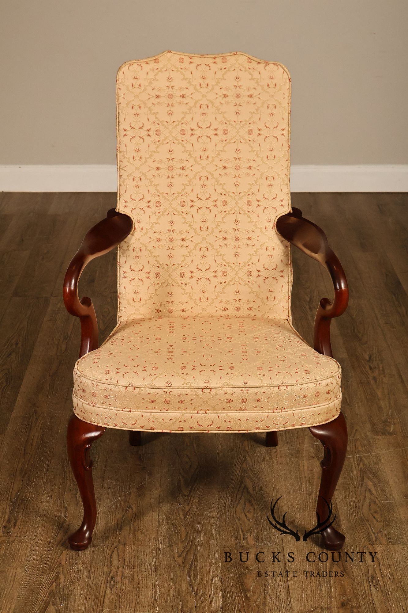 Hickory Chair Queen Anne Style Mahogany Armchair