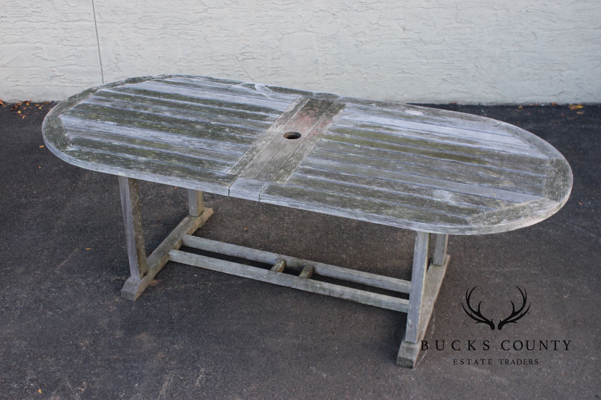 Gloster Teak Outdoor Dining Table With Six Chairs