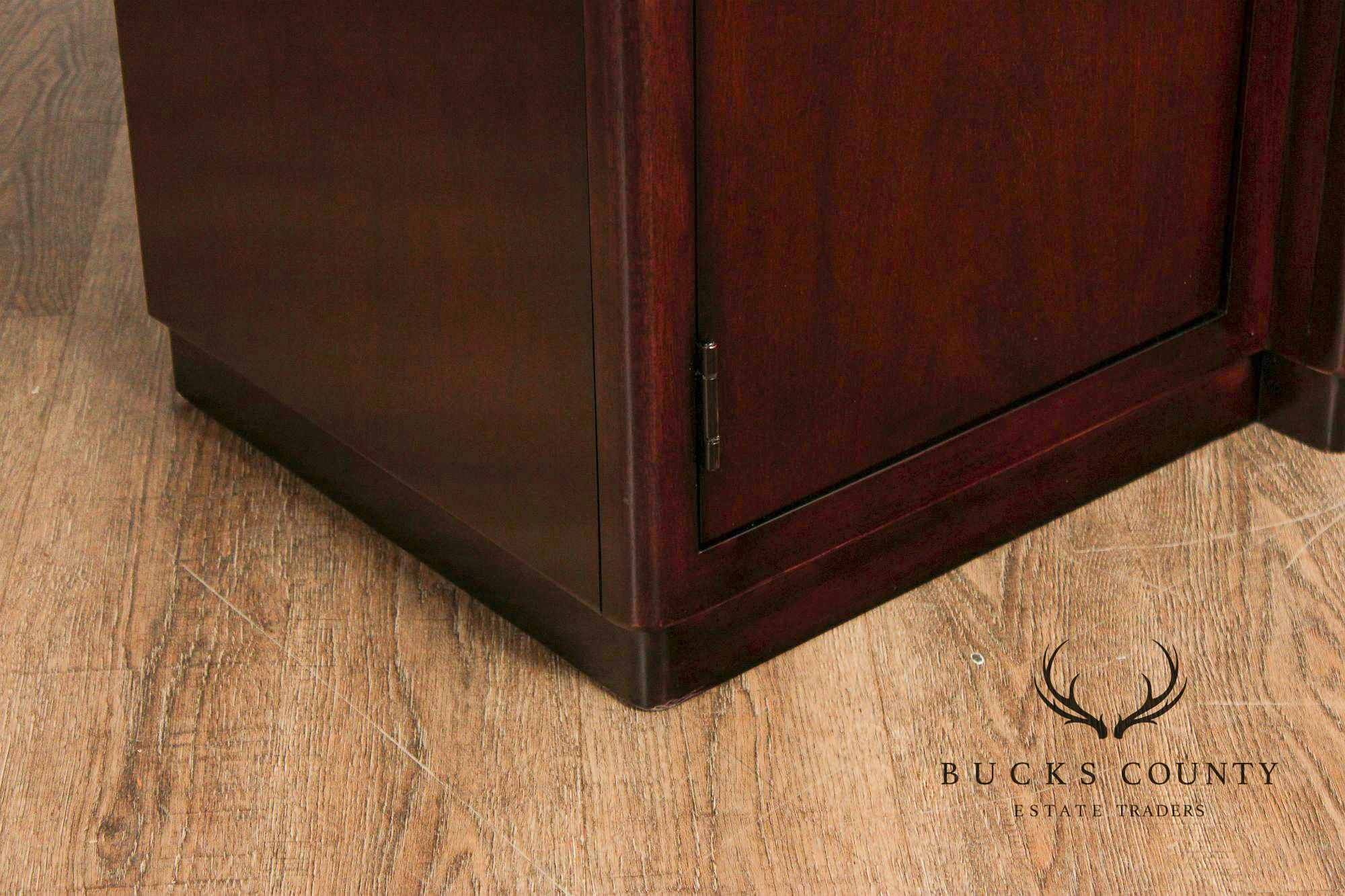 Thomasville Contemporary Style Glass Display China Cabinet