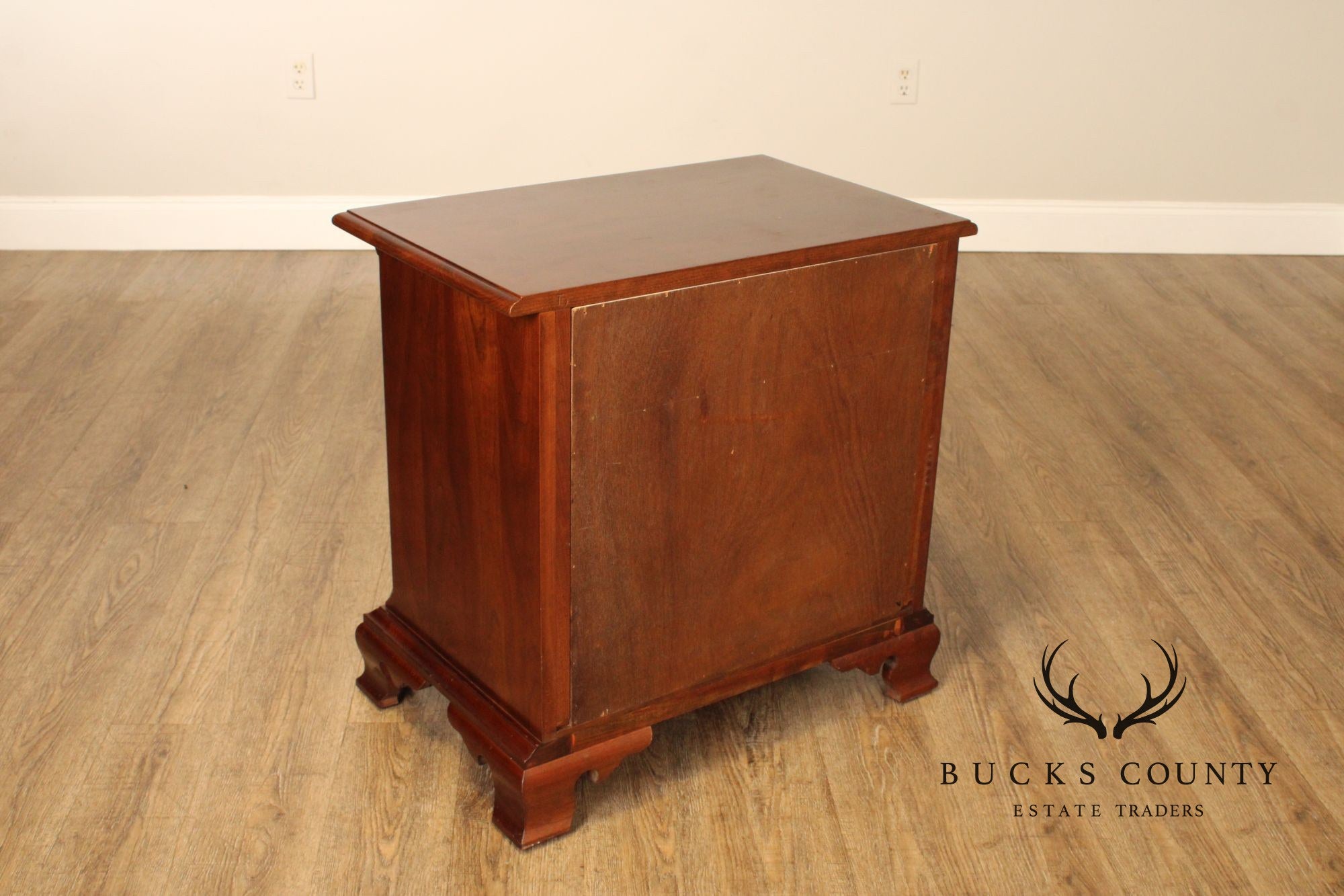 Stickley Chippendale Style Vintage Cherry Nightstand