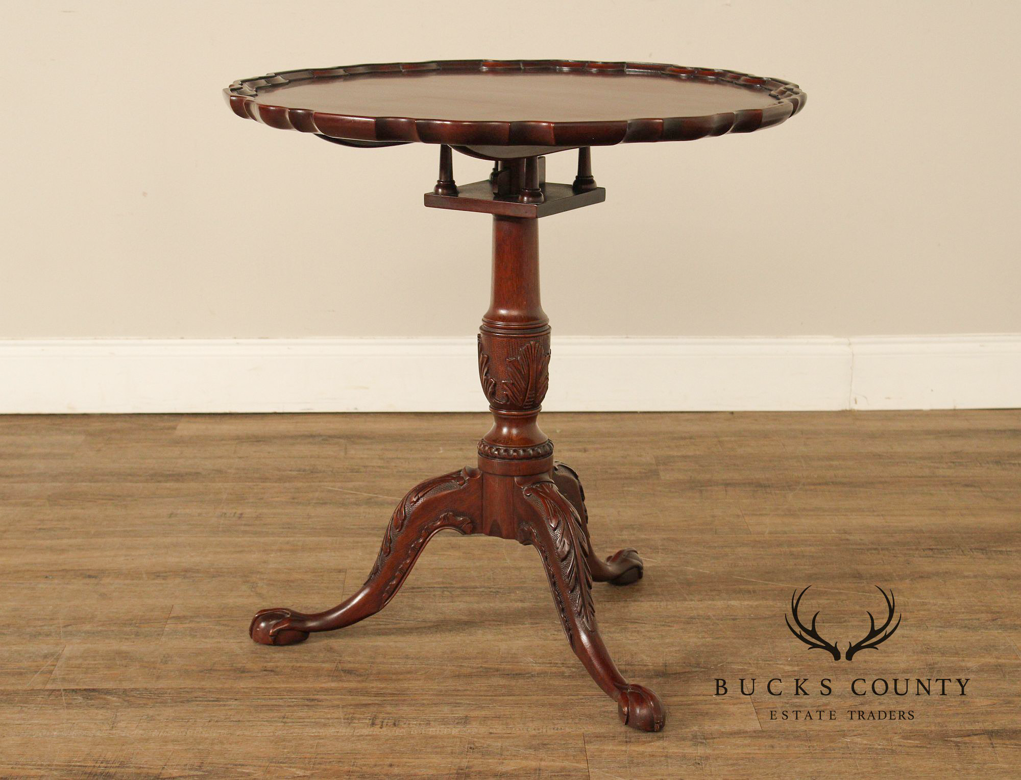 Henkel Harris Chippendale Style Mahogany Tilt Top Tea Table