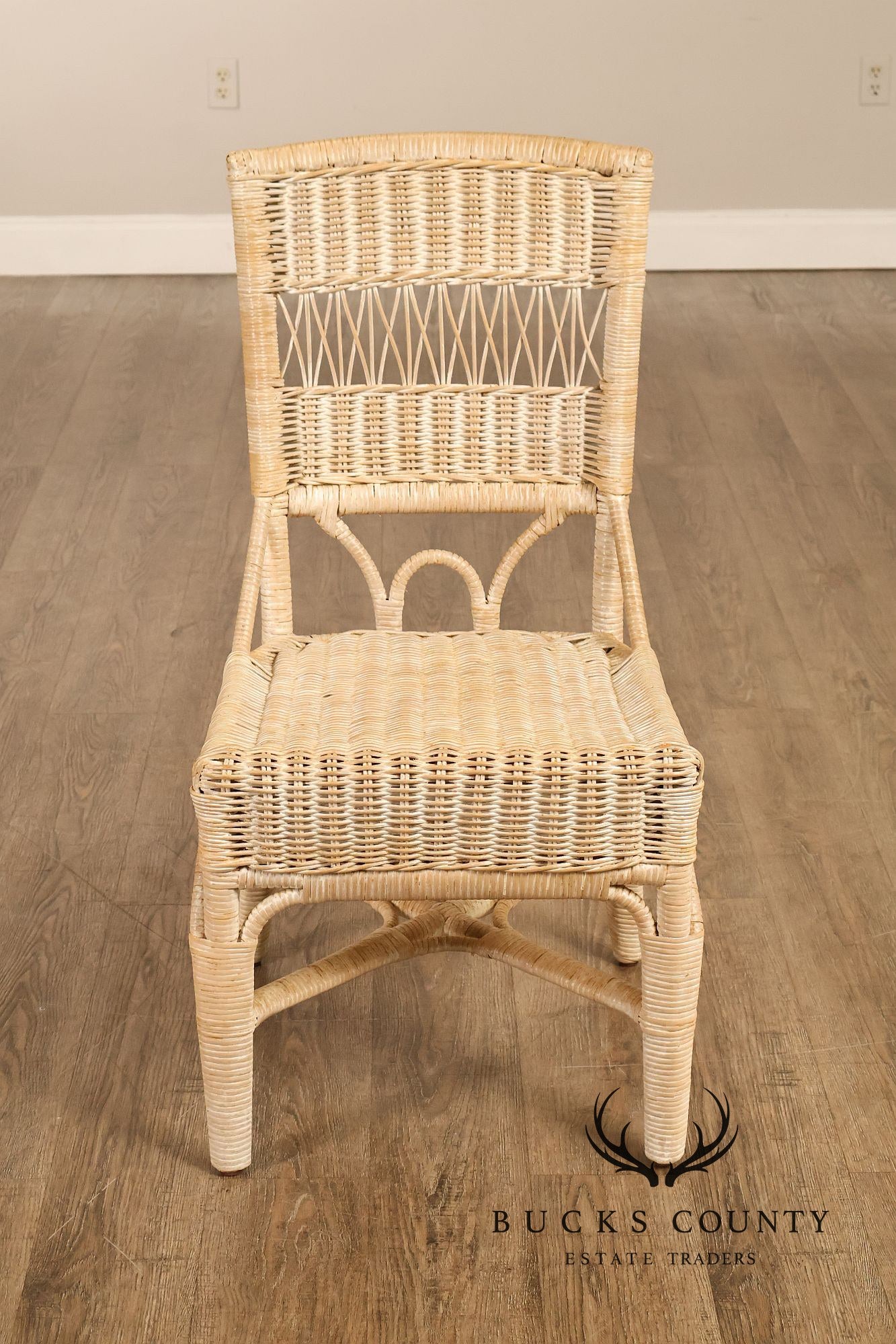 Lexington Henry Link Wicker Vanity Or Writing Desk and Chair