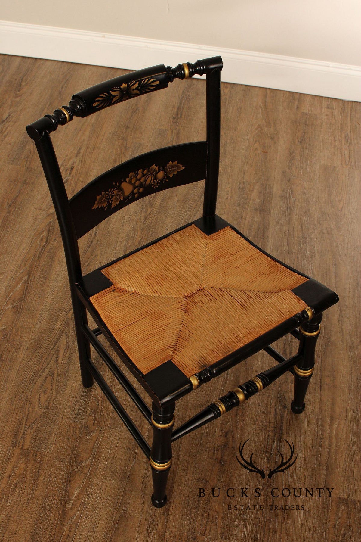 Early American Style Ebonized Rush Seat Side Chair