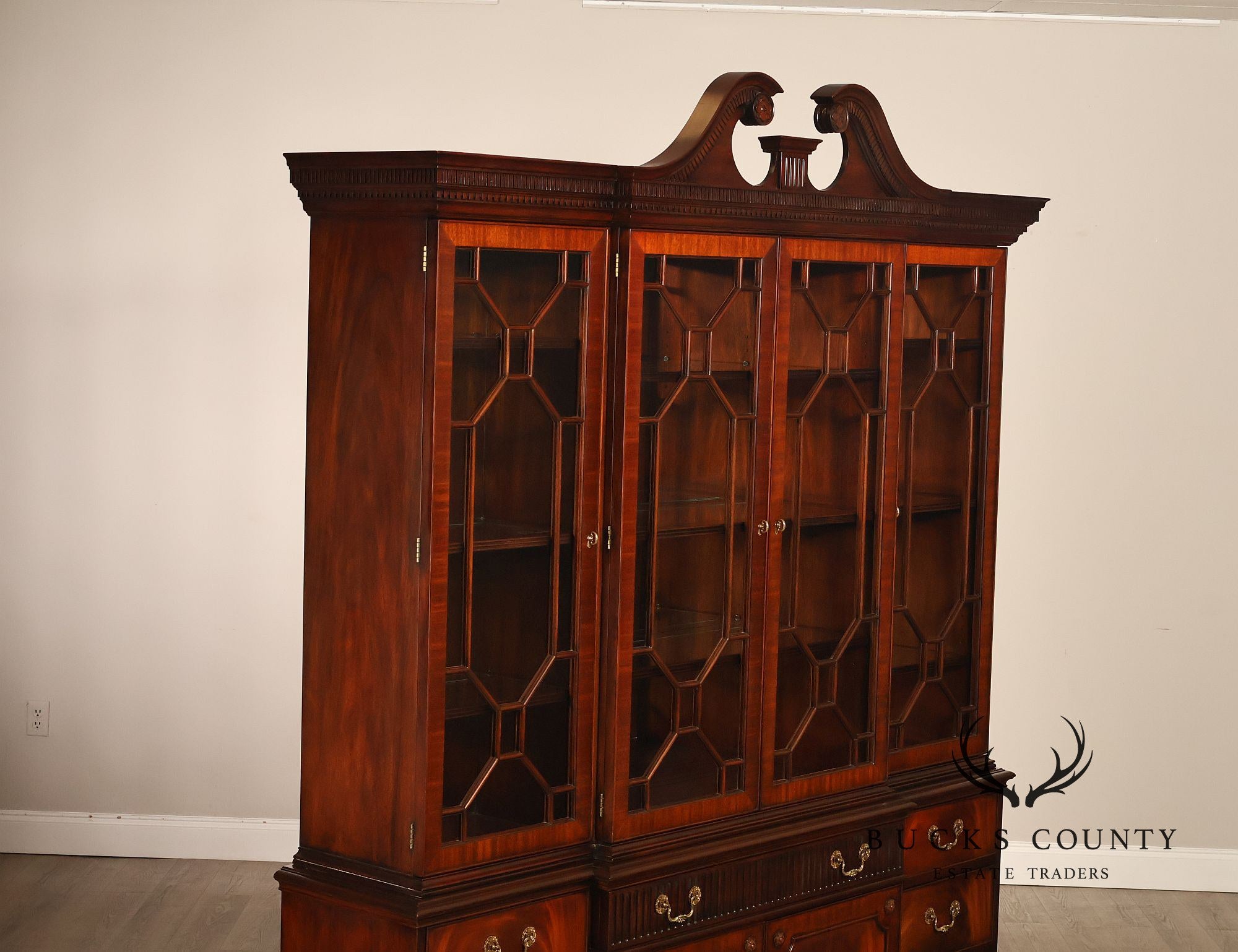 Henkel Harris Chippendale Style Mahogany China Cabinet Breakfront