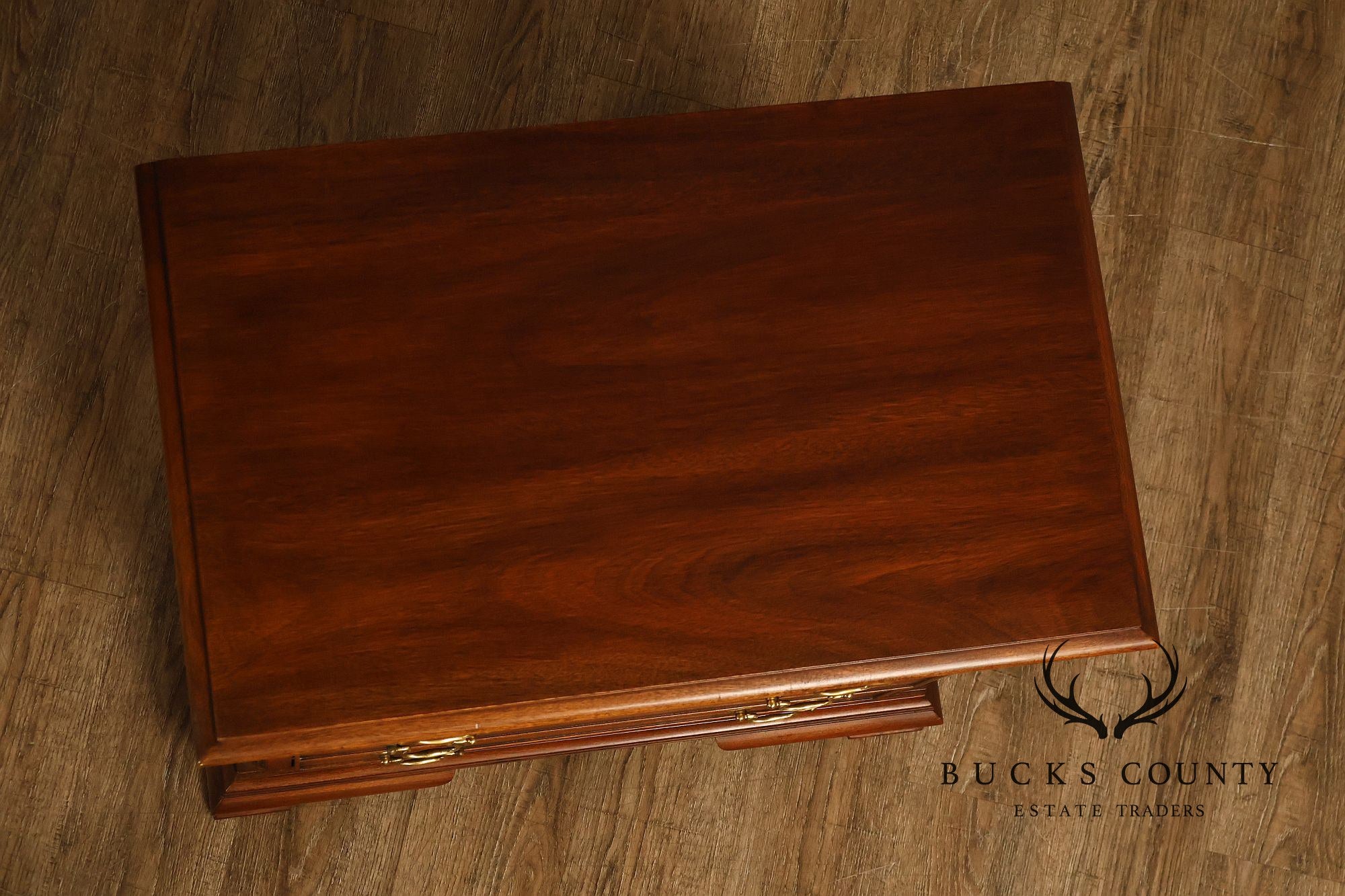 Henkel Harris Georgian Style Mahogany Bedside Chest