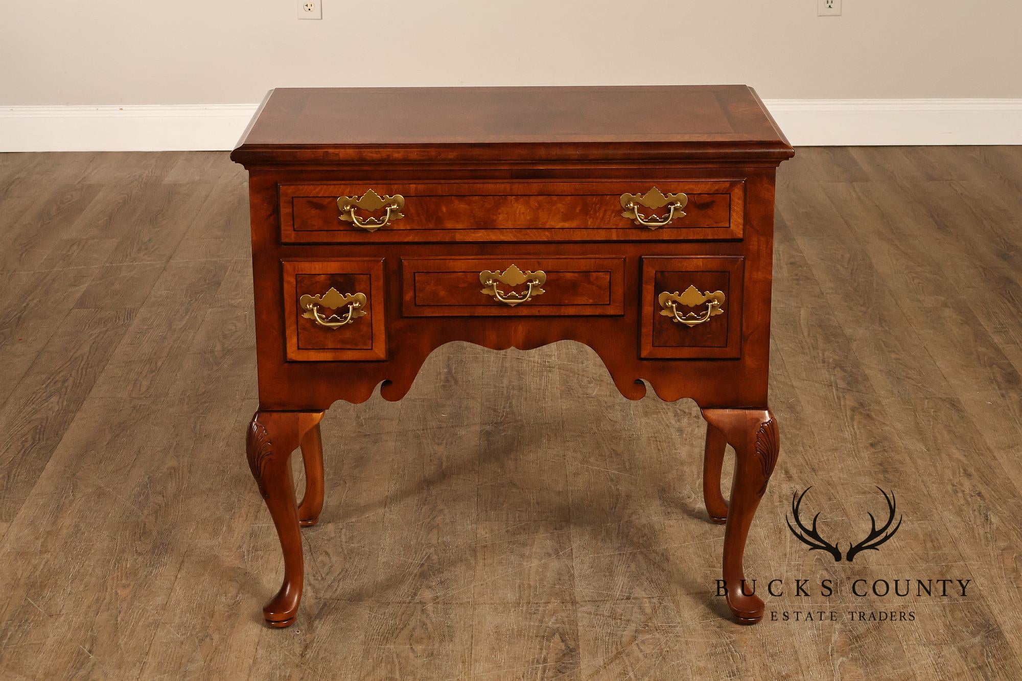 Henredon Georgian Style Burlwood Lowboy