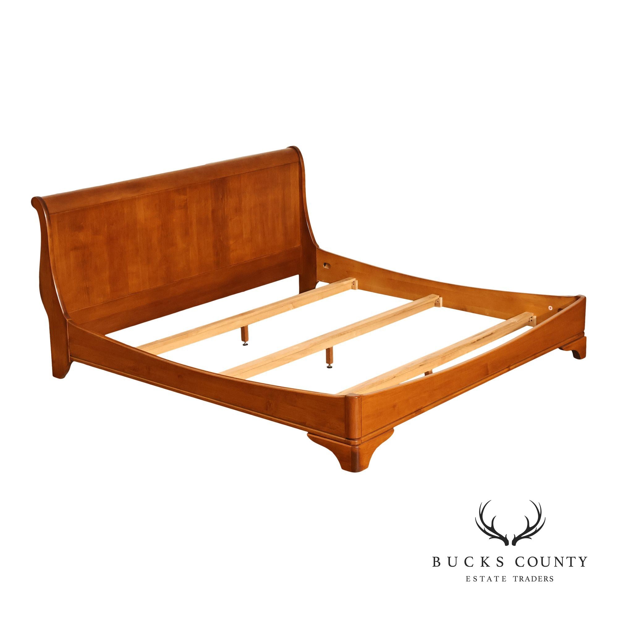 HPL Shermag Maple King Size Sleigh Bed