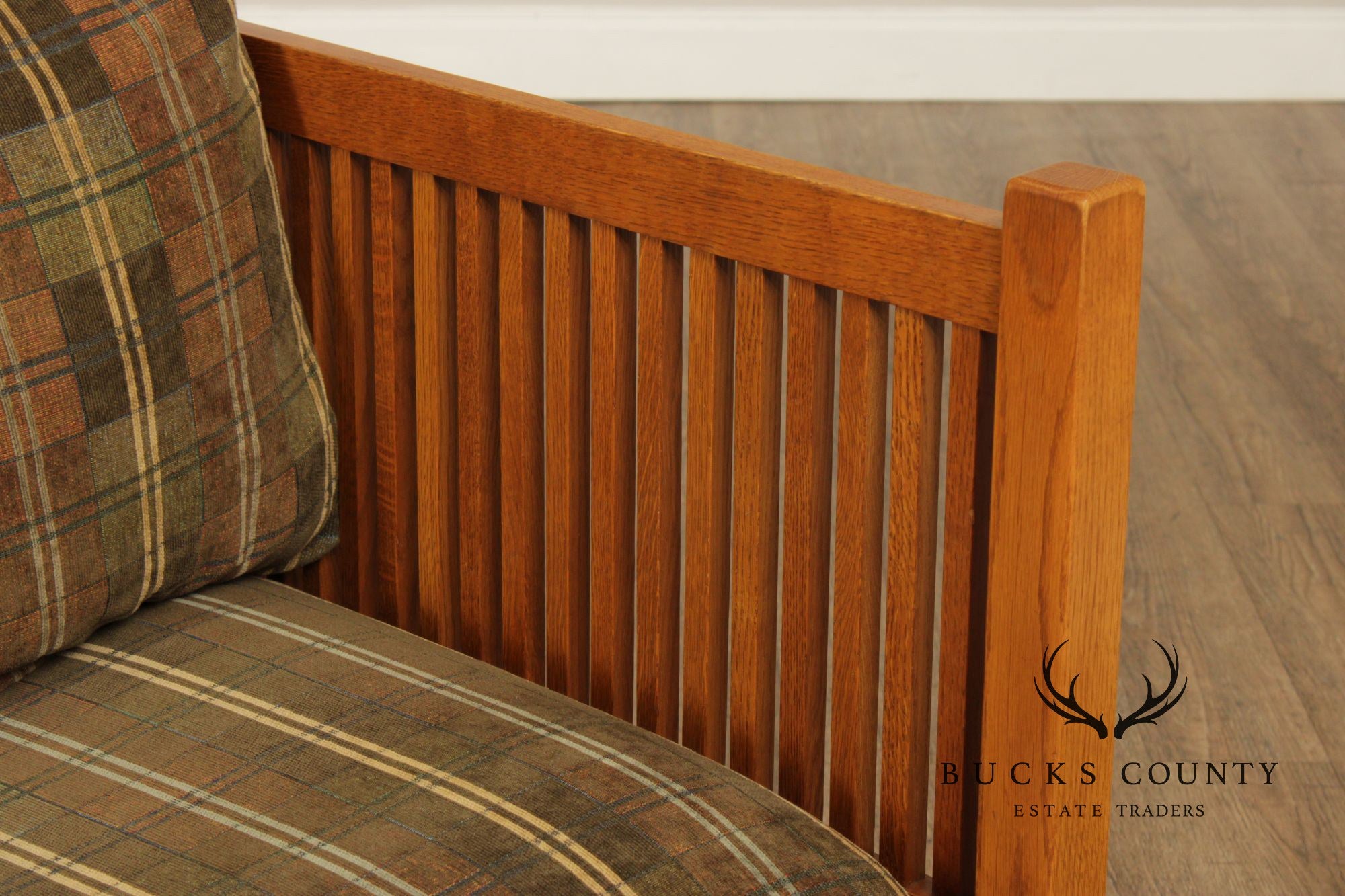 Stickley Mission Collection Oak Spindle Settle