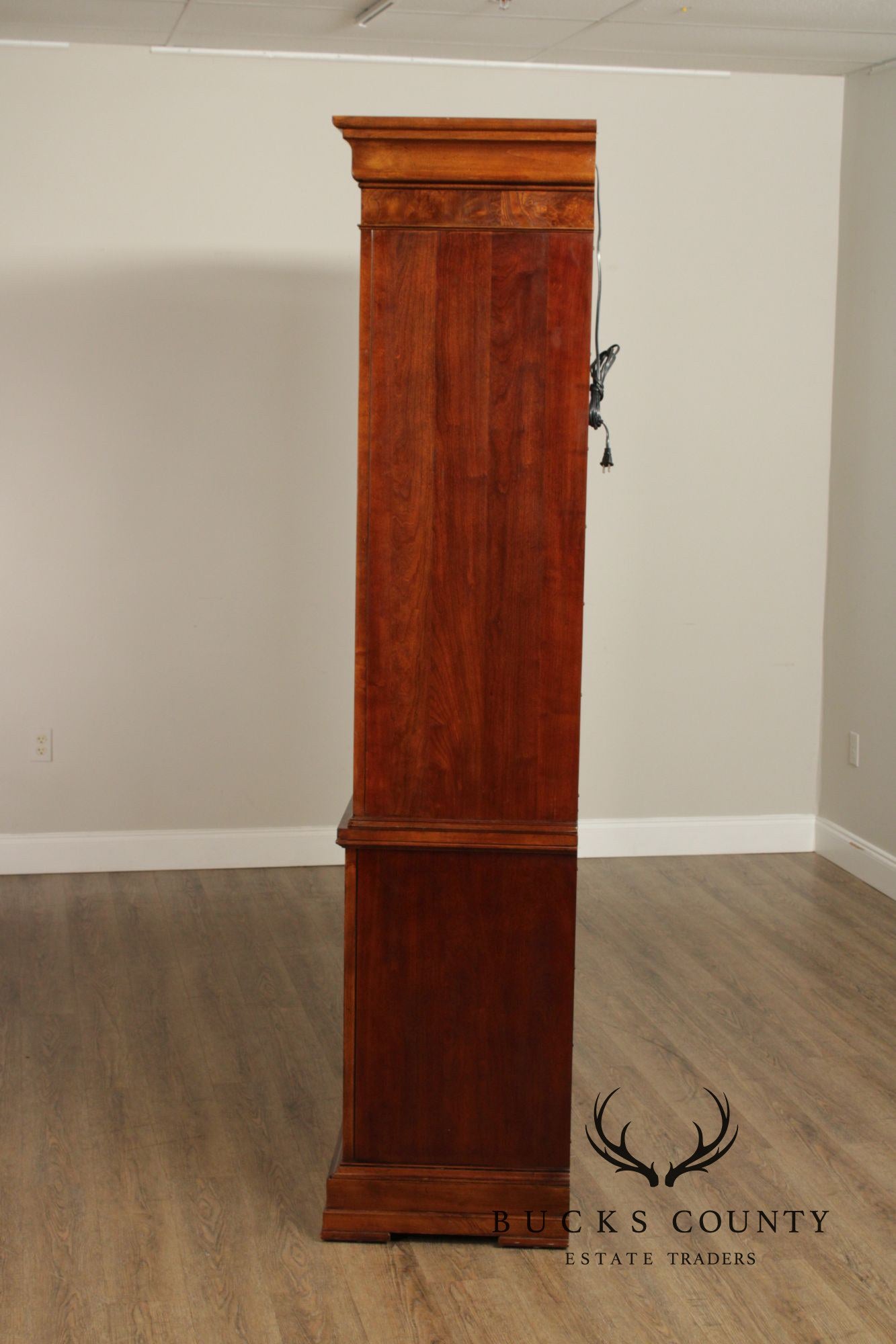 Ethan Allen 'Townhouse' Burlwood Bookcase