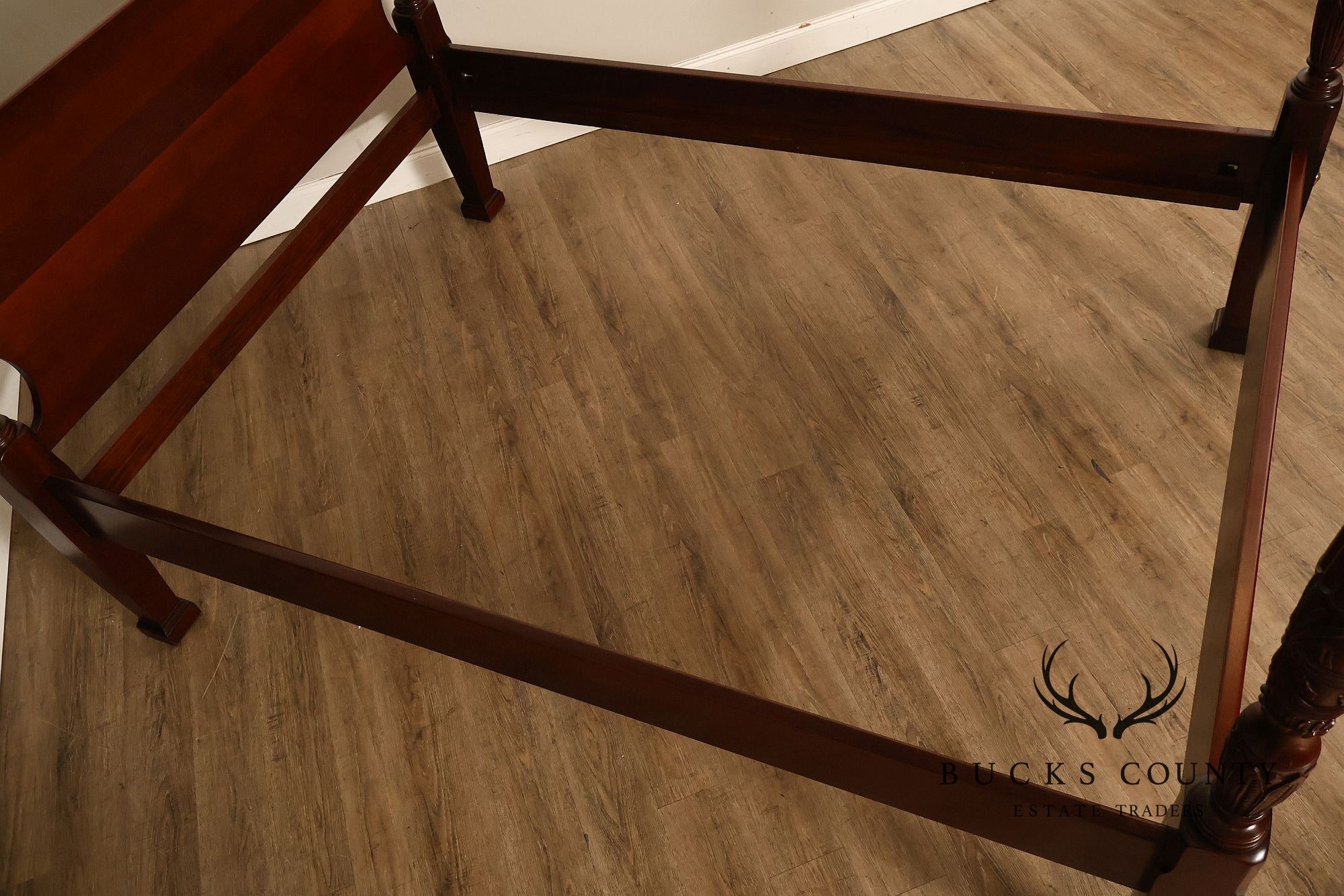 Lexington Queen Size Solid Mahogany Rice Carved Poster Bed