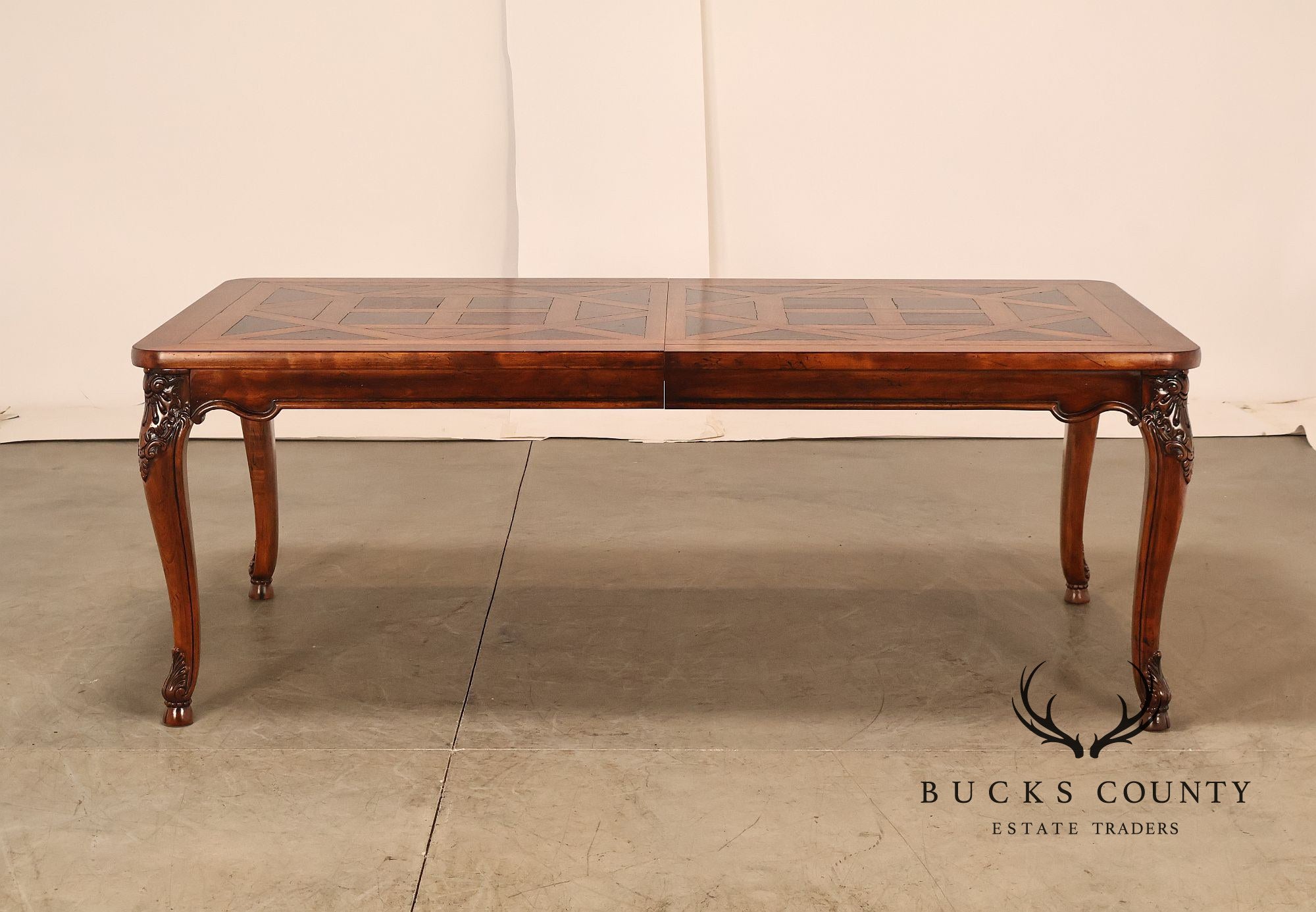 Henredon French Provincial Style Parquetry Top Expandable Dining Table