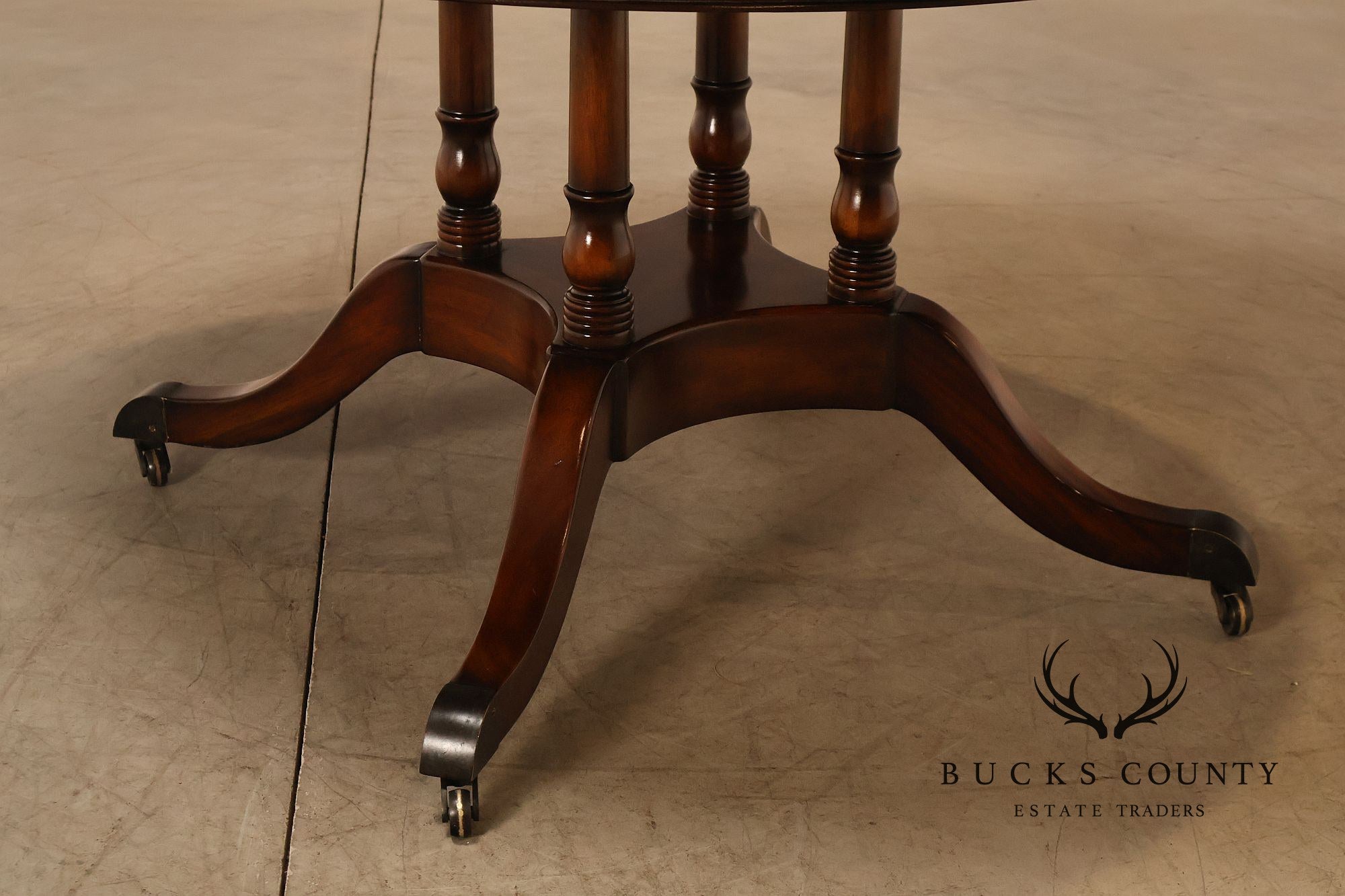 Theodore Alexander Regency Style Flame Mahogany Round Expanding Dining Table
