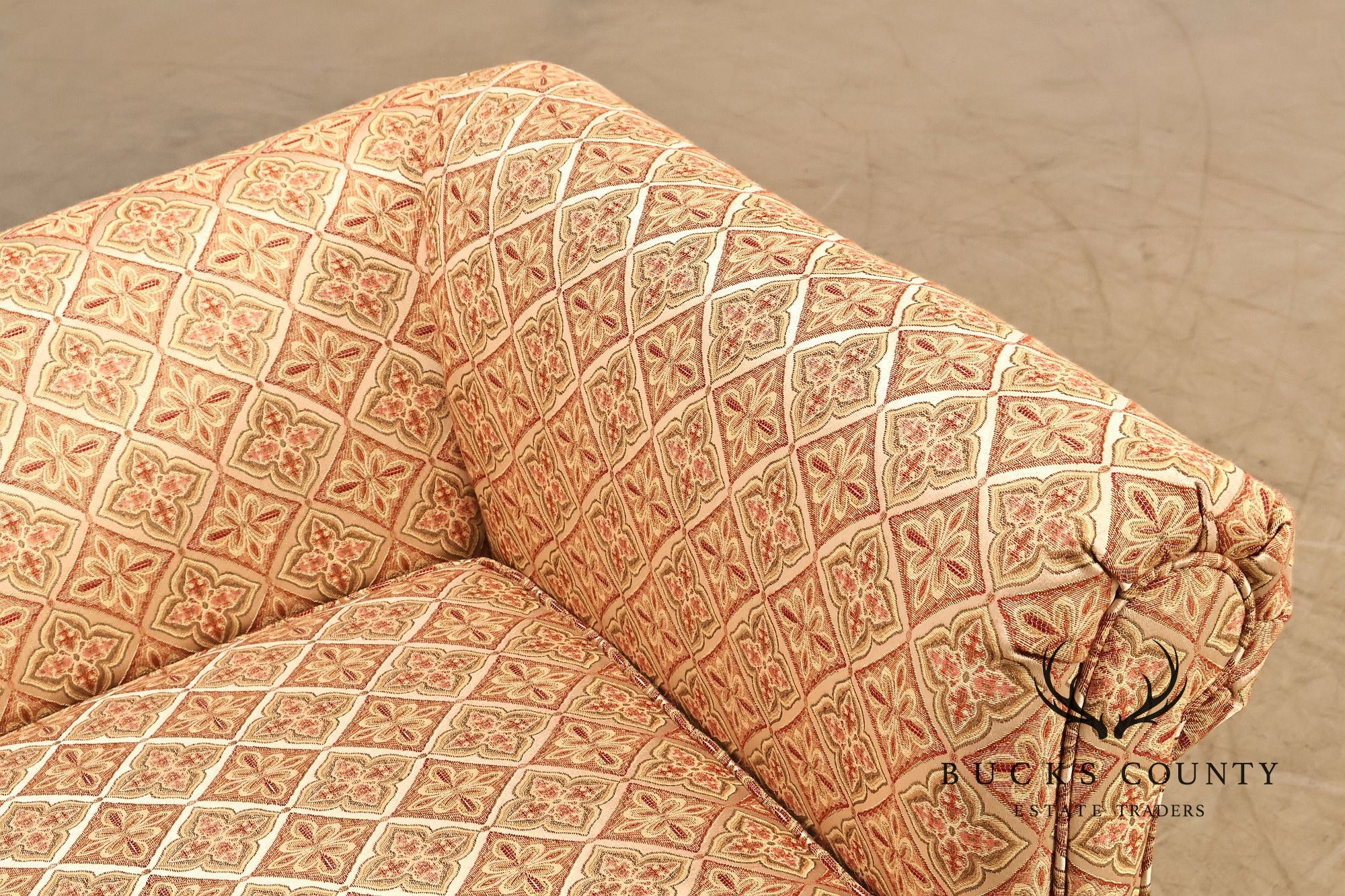 Harden Custom Upholstered Traditional Left Chaise Lounge