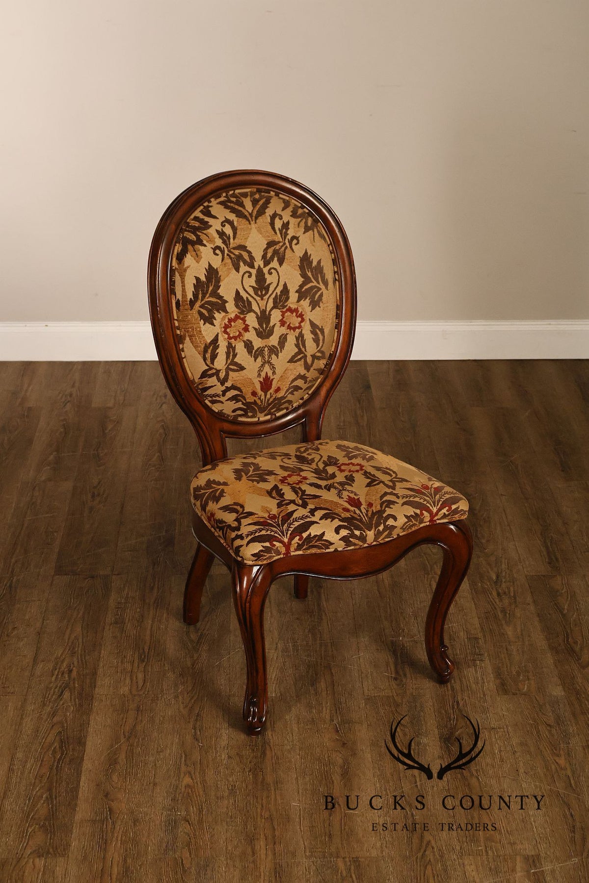 Henredon French Louis XV Style Set of Eight Dining Chairs