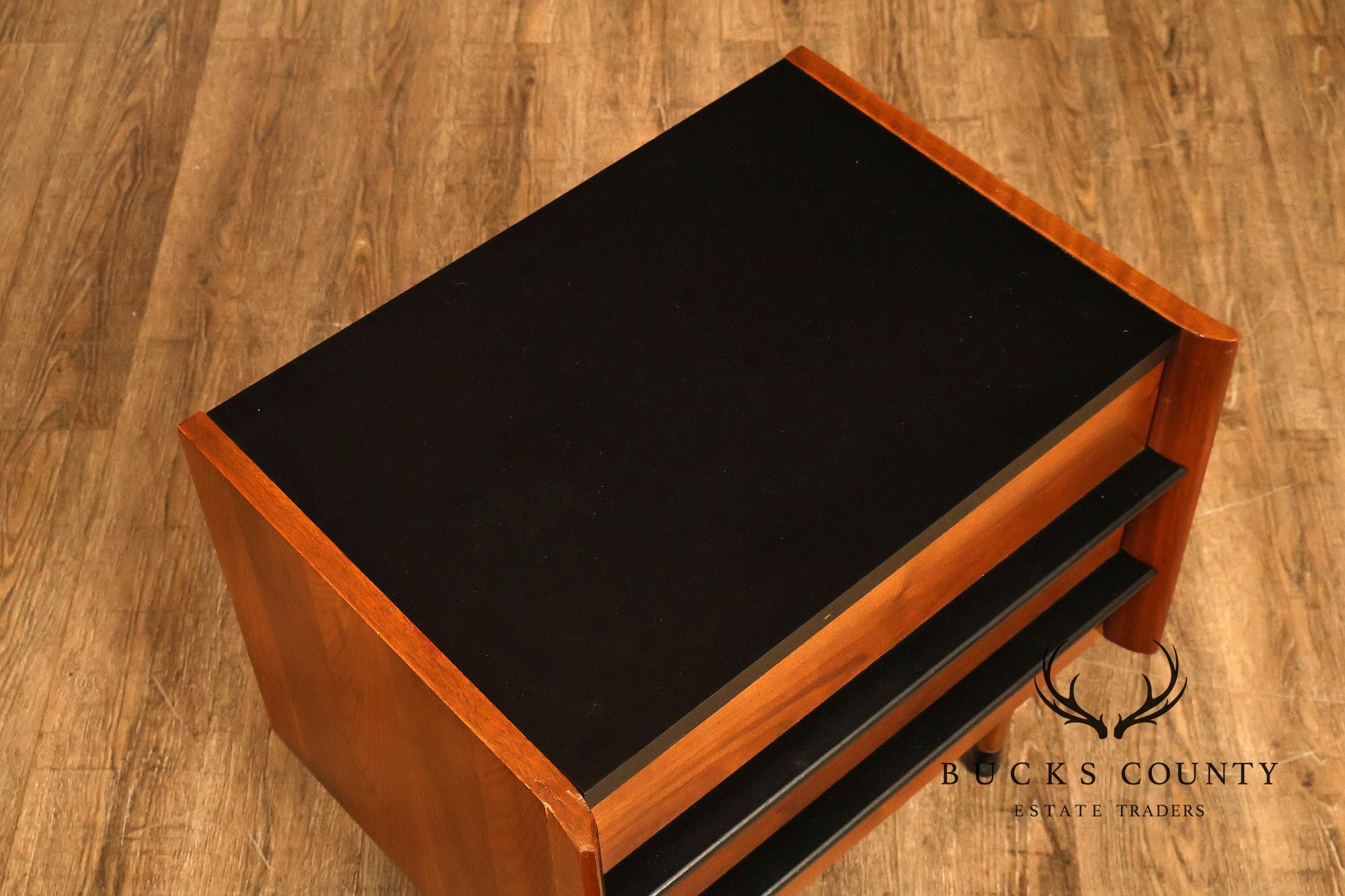 American of Martinsville Mid Century Modern Pair of Nightstands