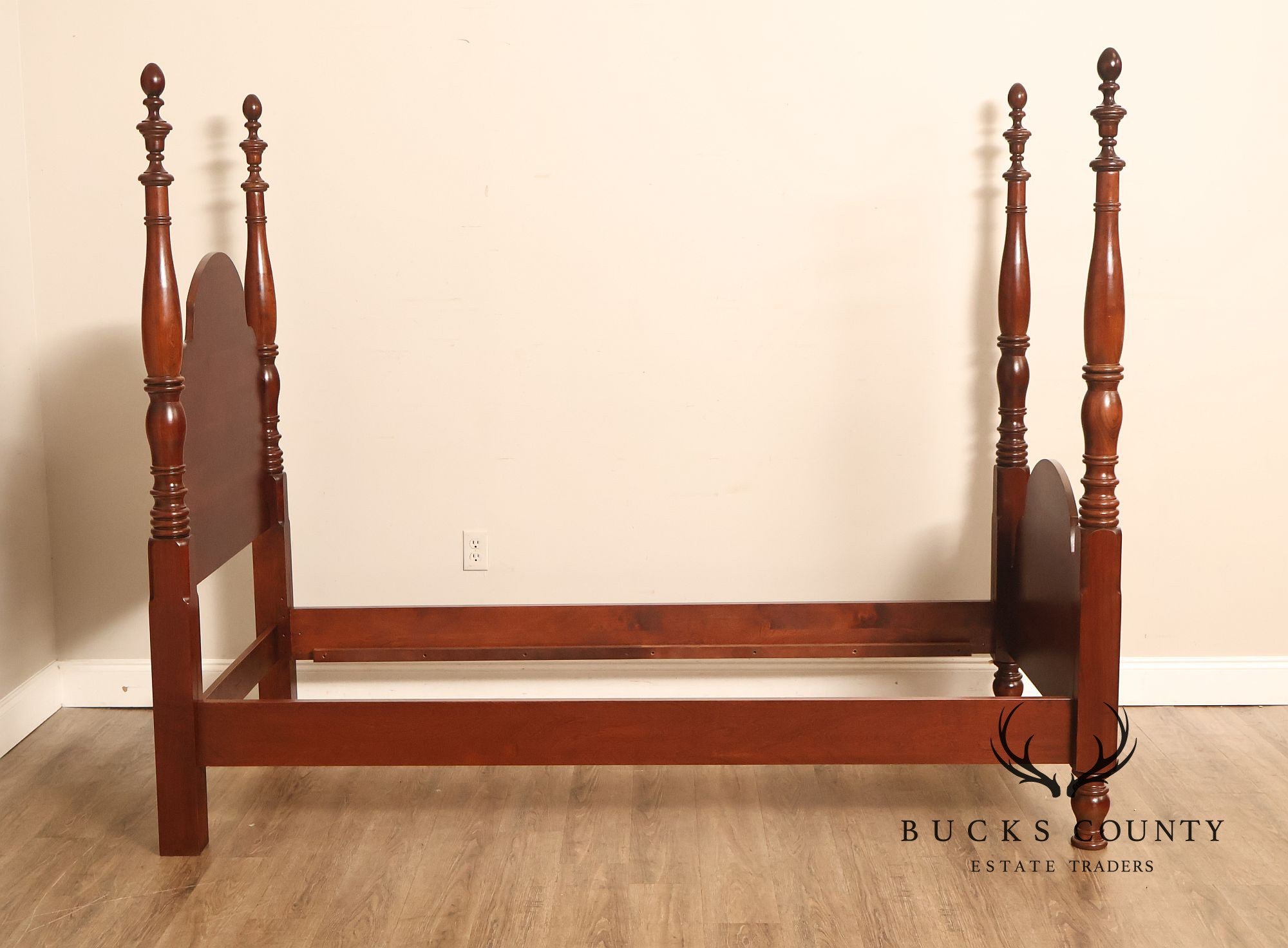 Pair Of Traditional Cherry Wood Twin Poster Beds