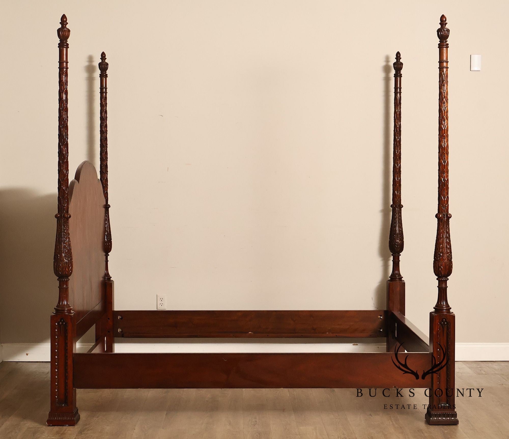 Oscar De La Renta For Century Furniture Mahogany King Size Poster Bed