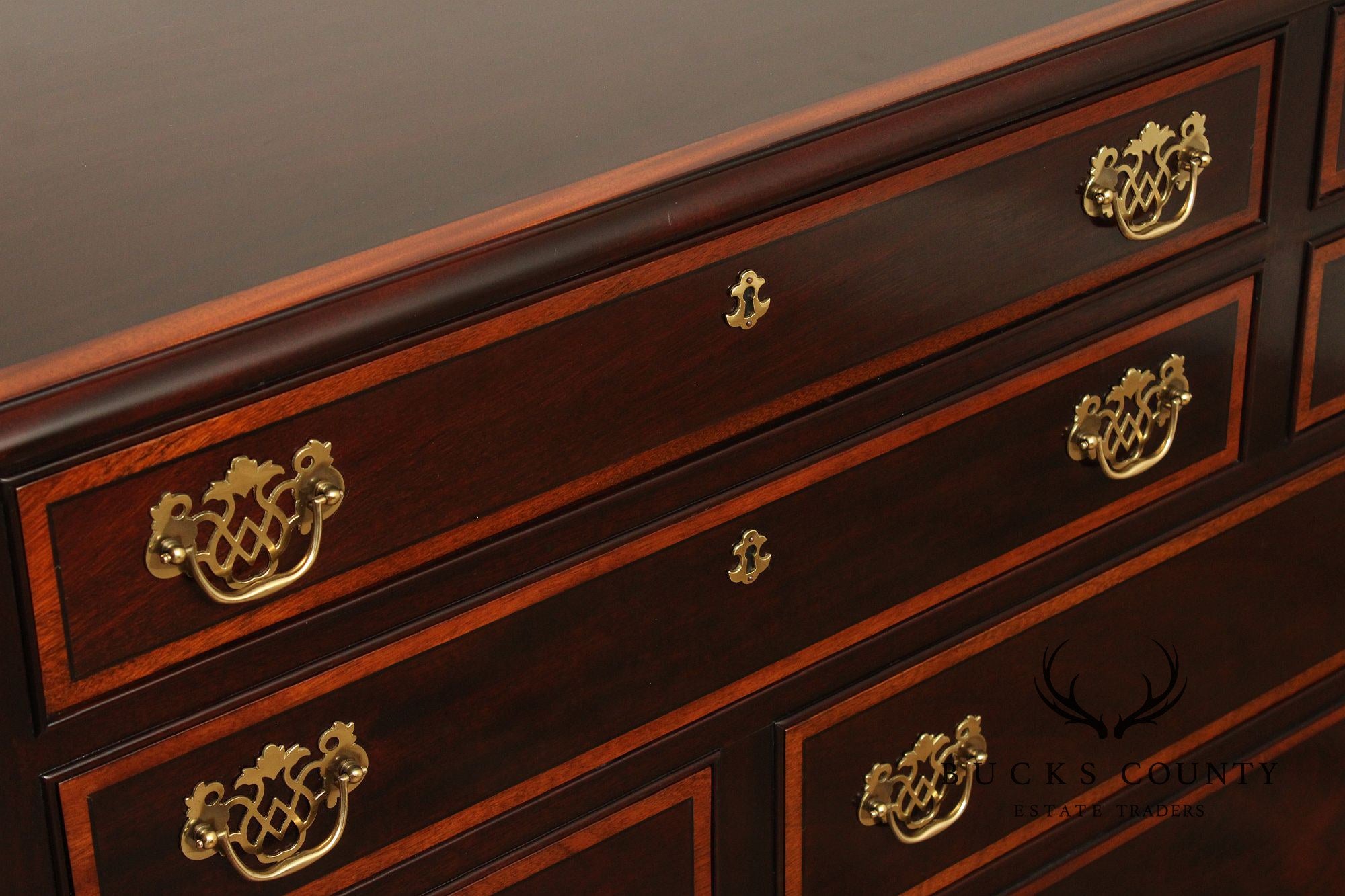 Stickley Georgian Style Inlaid Mahogany Dresser