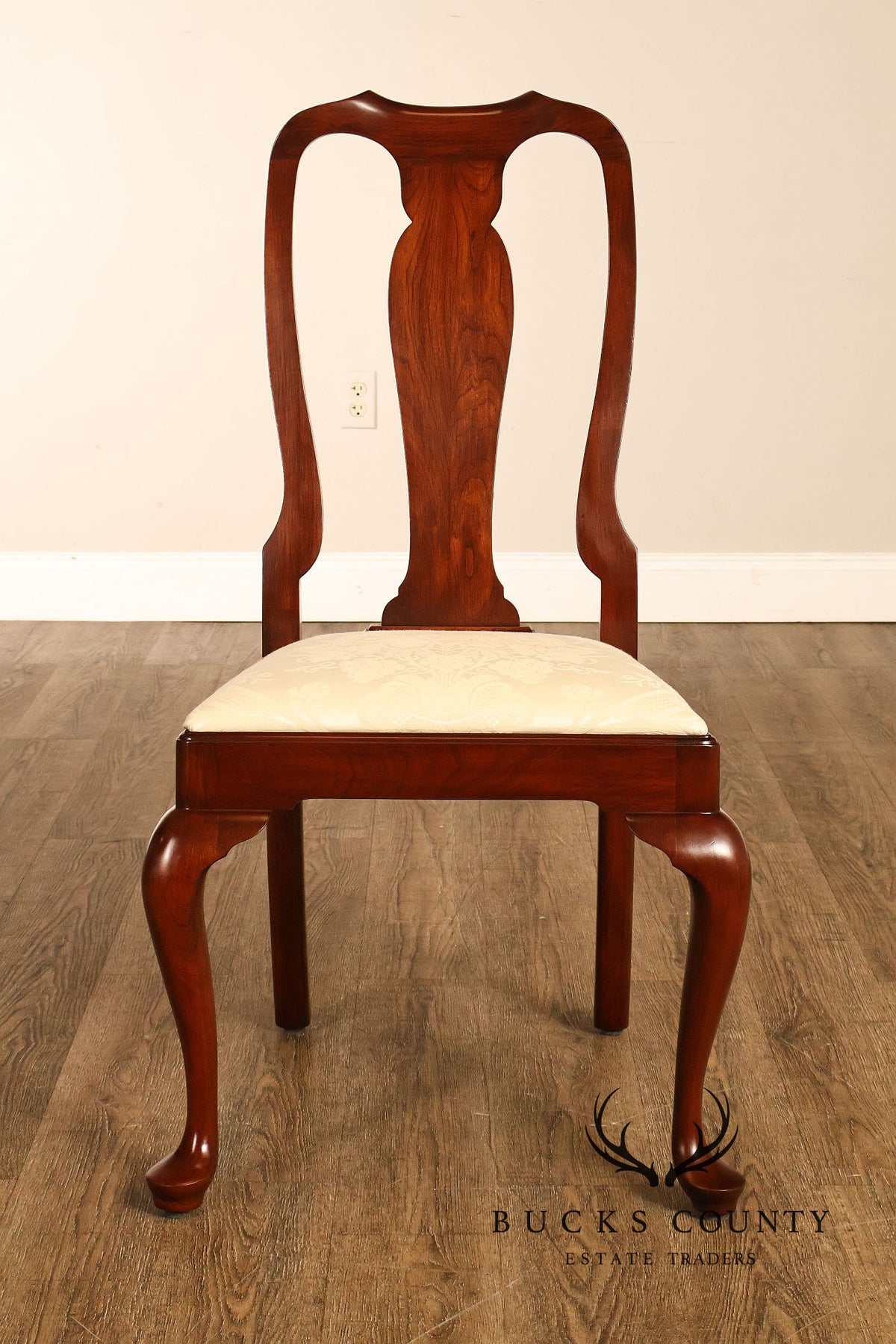 Henkel Harris Queen Anne Set of Six Cherry Dining Chairs