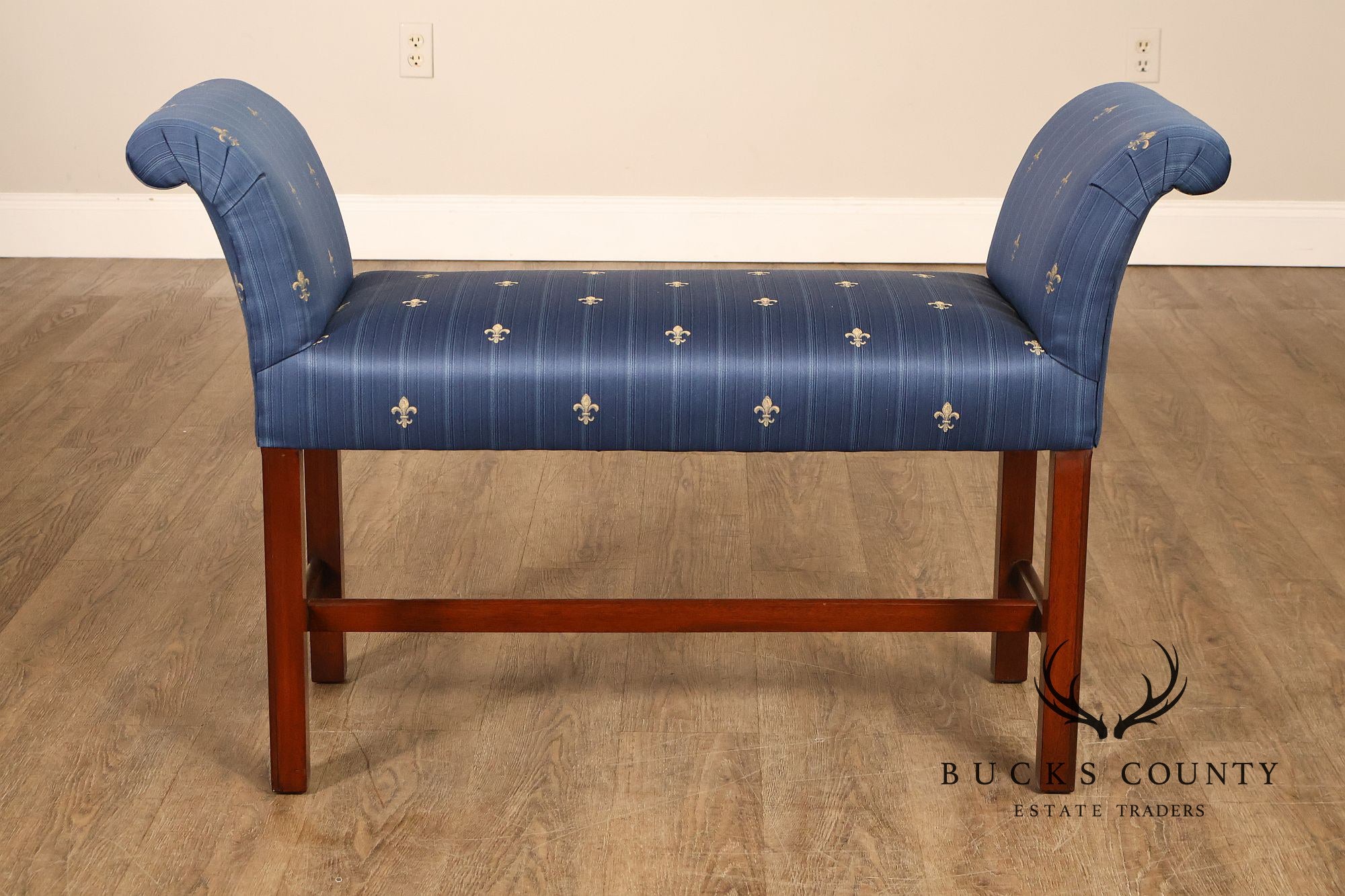 Chippendale Style Mahogany Window Bench