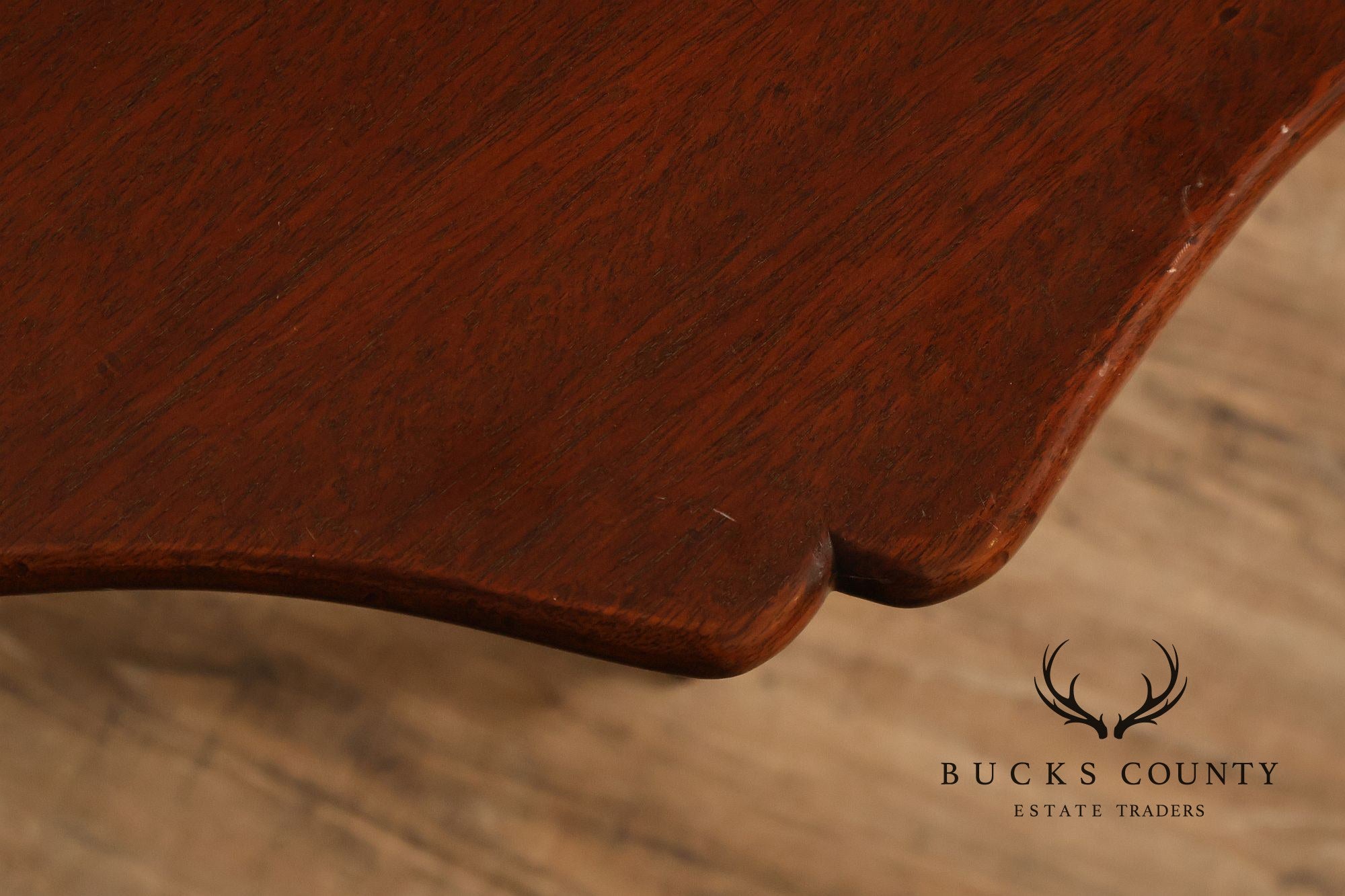 Georgian Style Mahogany Pie Crust Tilt Top Pedestal Table