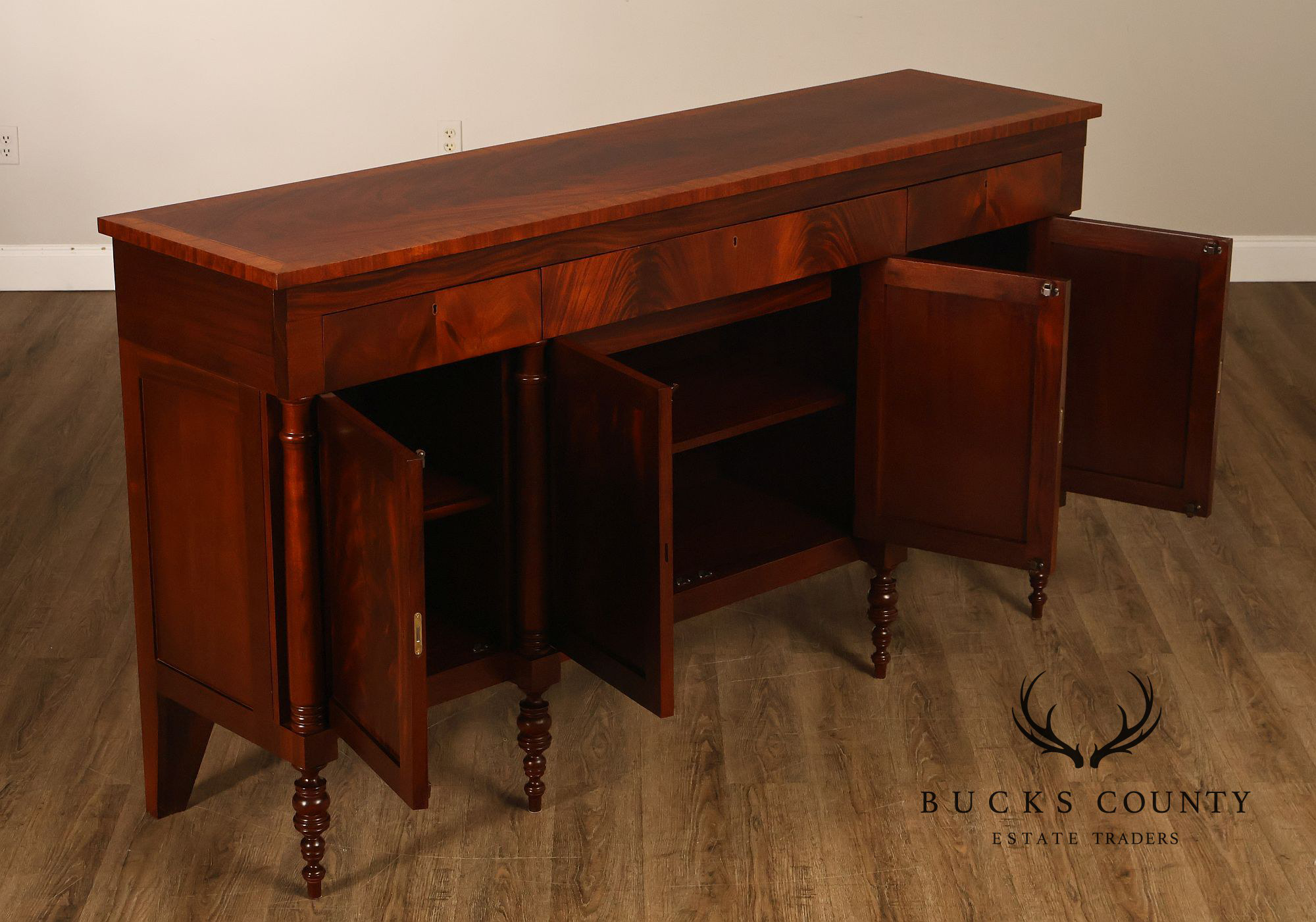 Craftique Sheraton Style Mahogany Sideboard