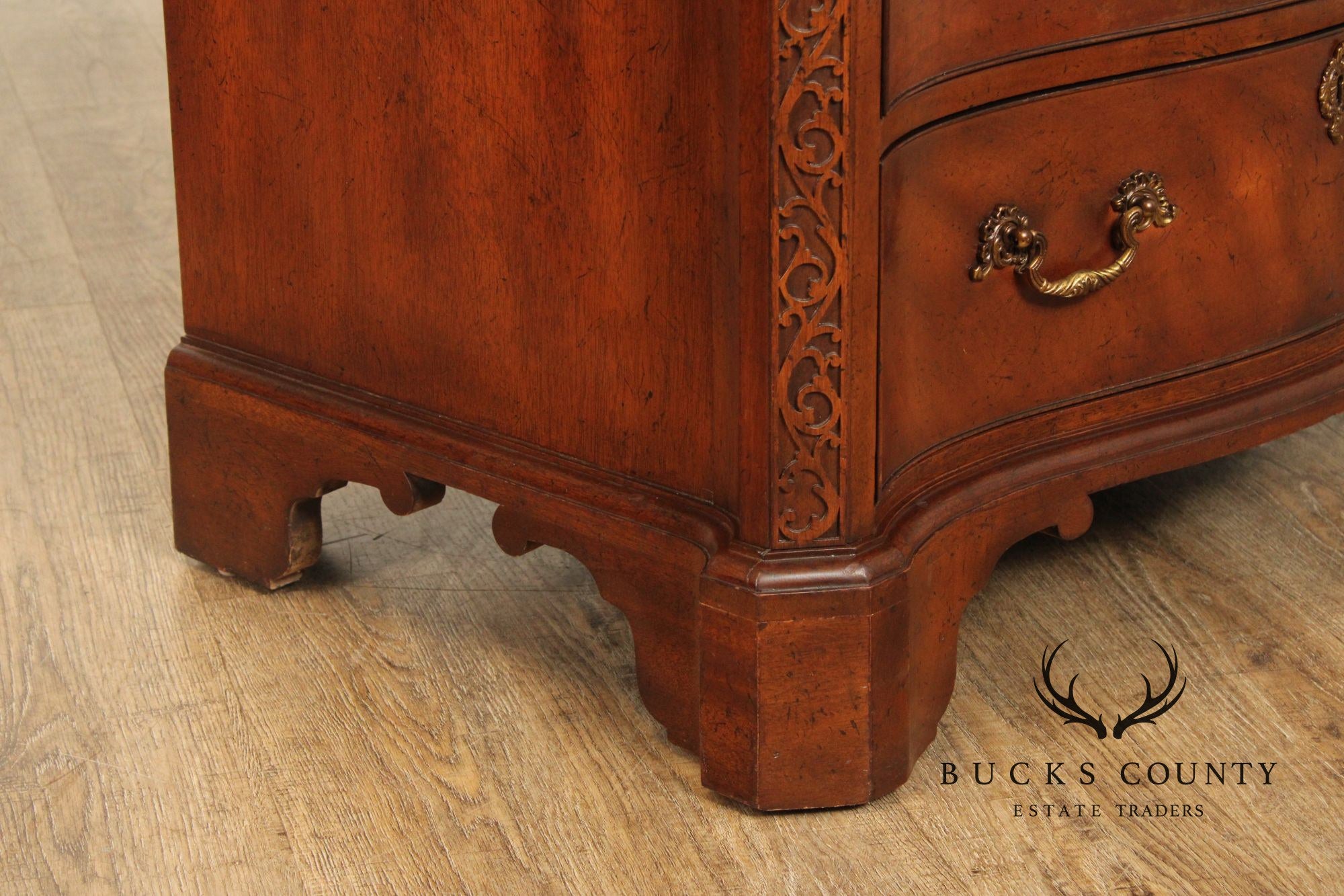 Baker Furniture Georgian Style Pair of Mahogany Chests