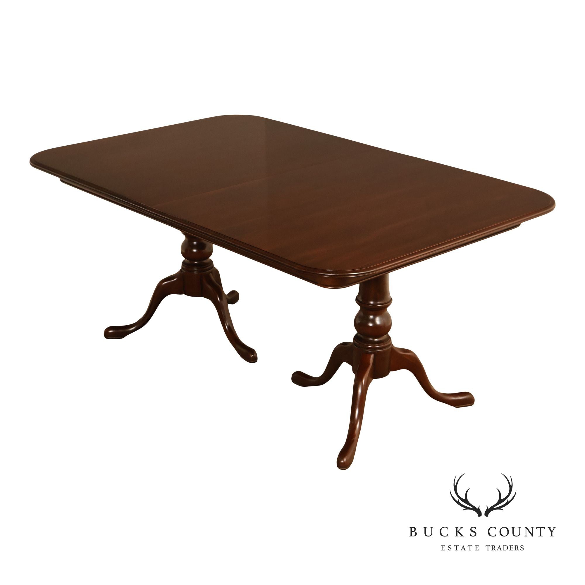 Ethan Allen Georgian Court Queen Anne Style Double Pedestal Cherry Dining Table