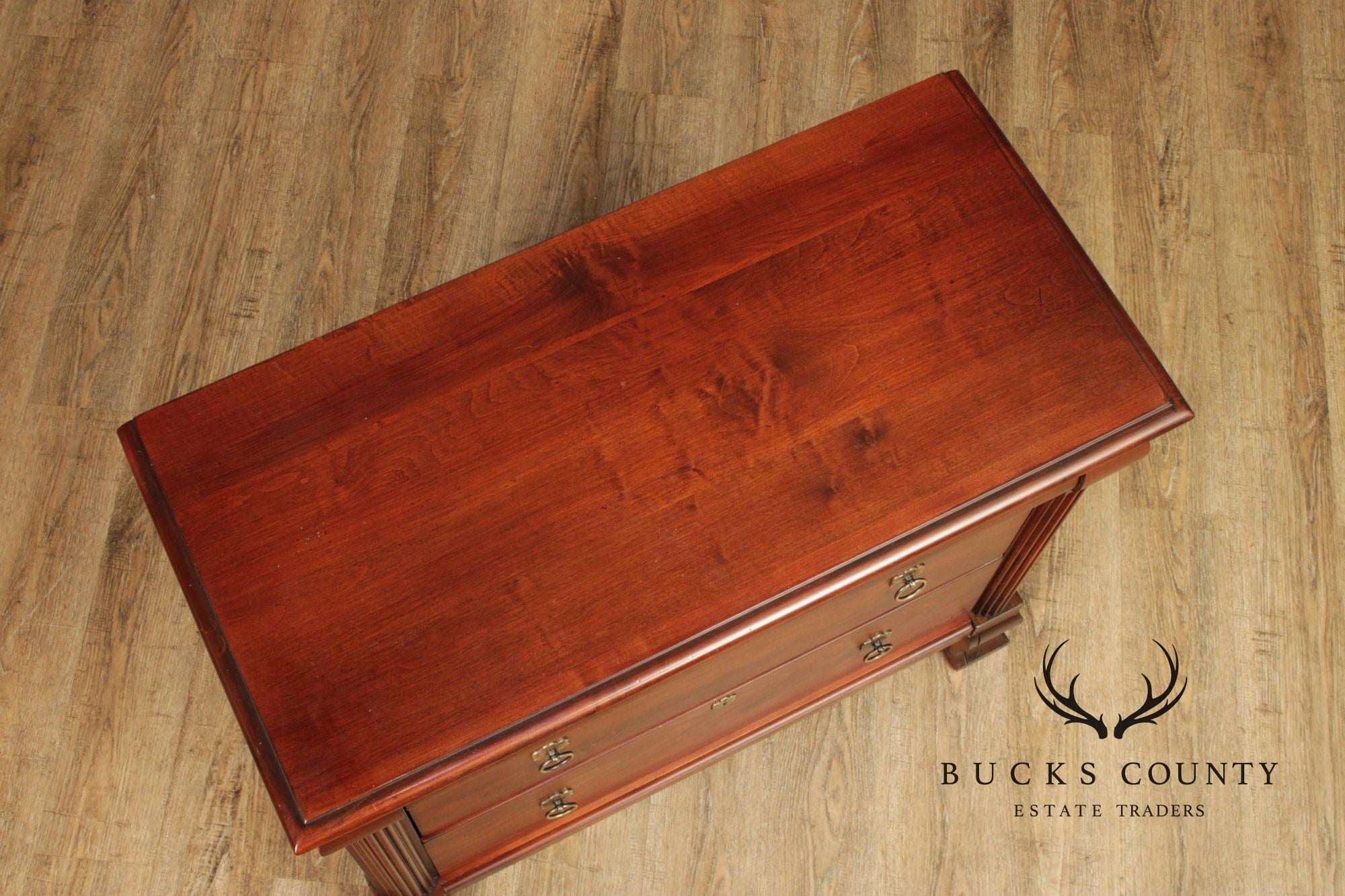 Ethan Allen British Classics Pair Of 'Daryn' Chest Nightstands