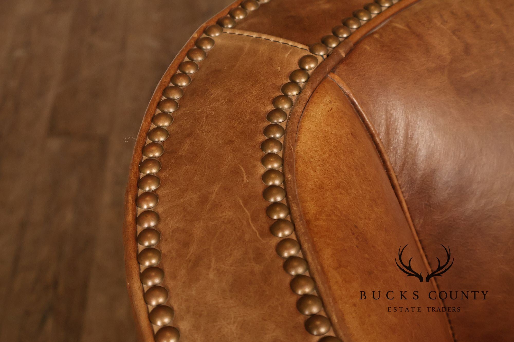 La-Z-Boy Classic Traditional Leather Club Chair