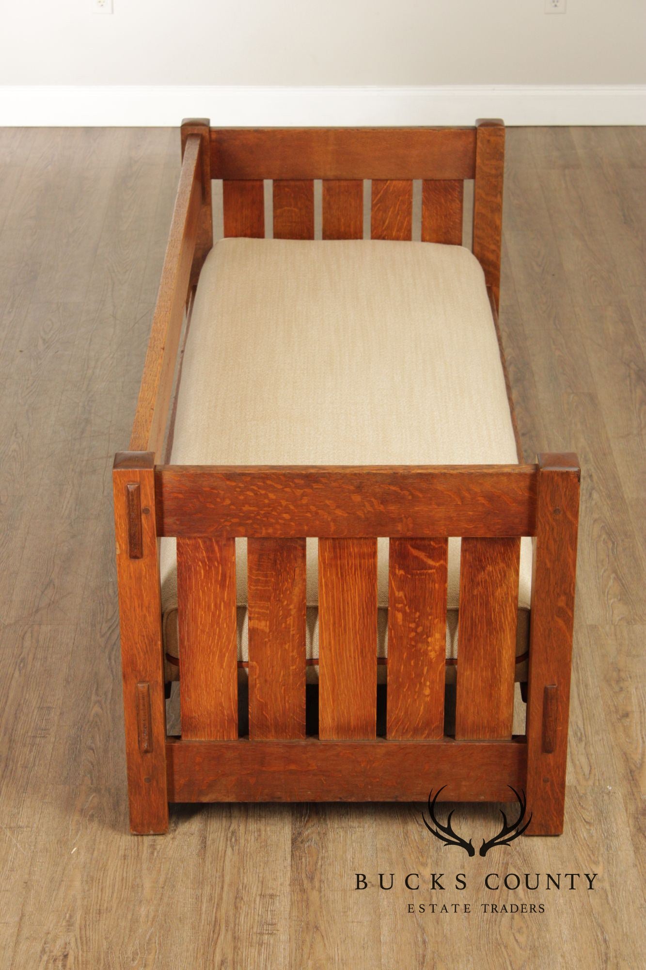 Gustav Stickley Mission Oak Even Arm Settle Sofa