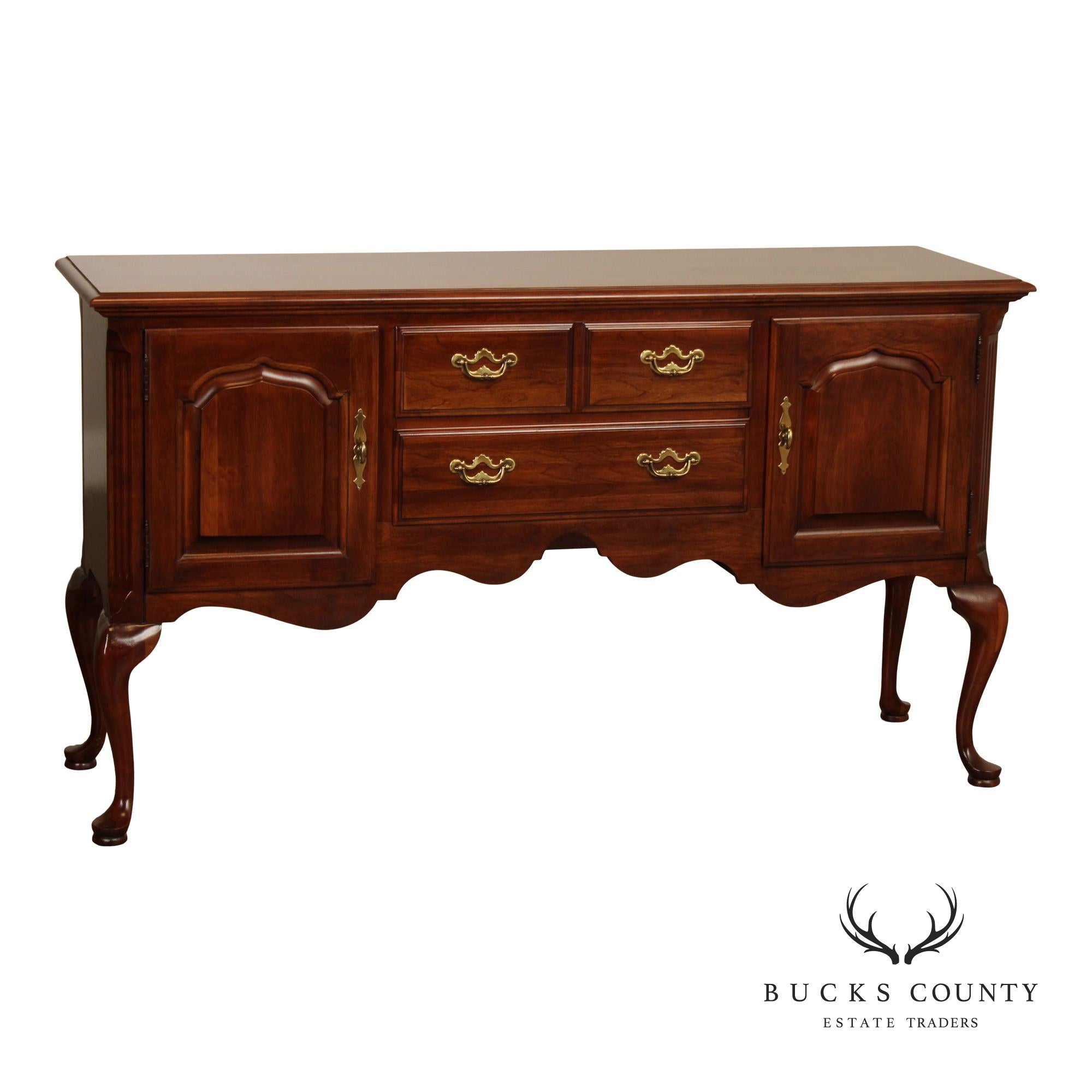 Thomasville Queen Anne Style Cherry Sideboard