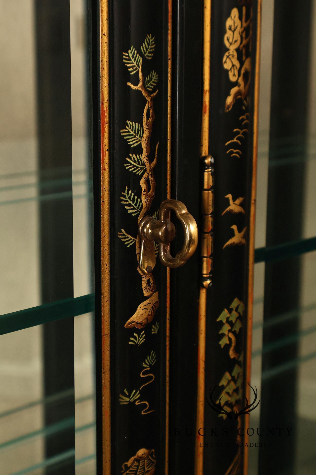 Drexel Heritage Et Cetera Chinoiserie Black Lacquer Pagoda Top Lighted Display China Cabinet