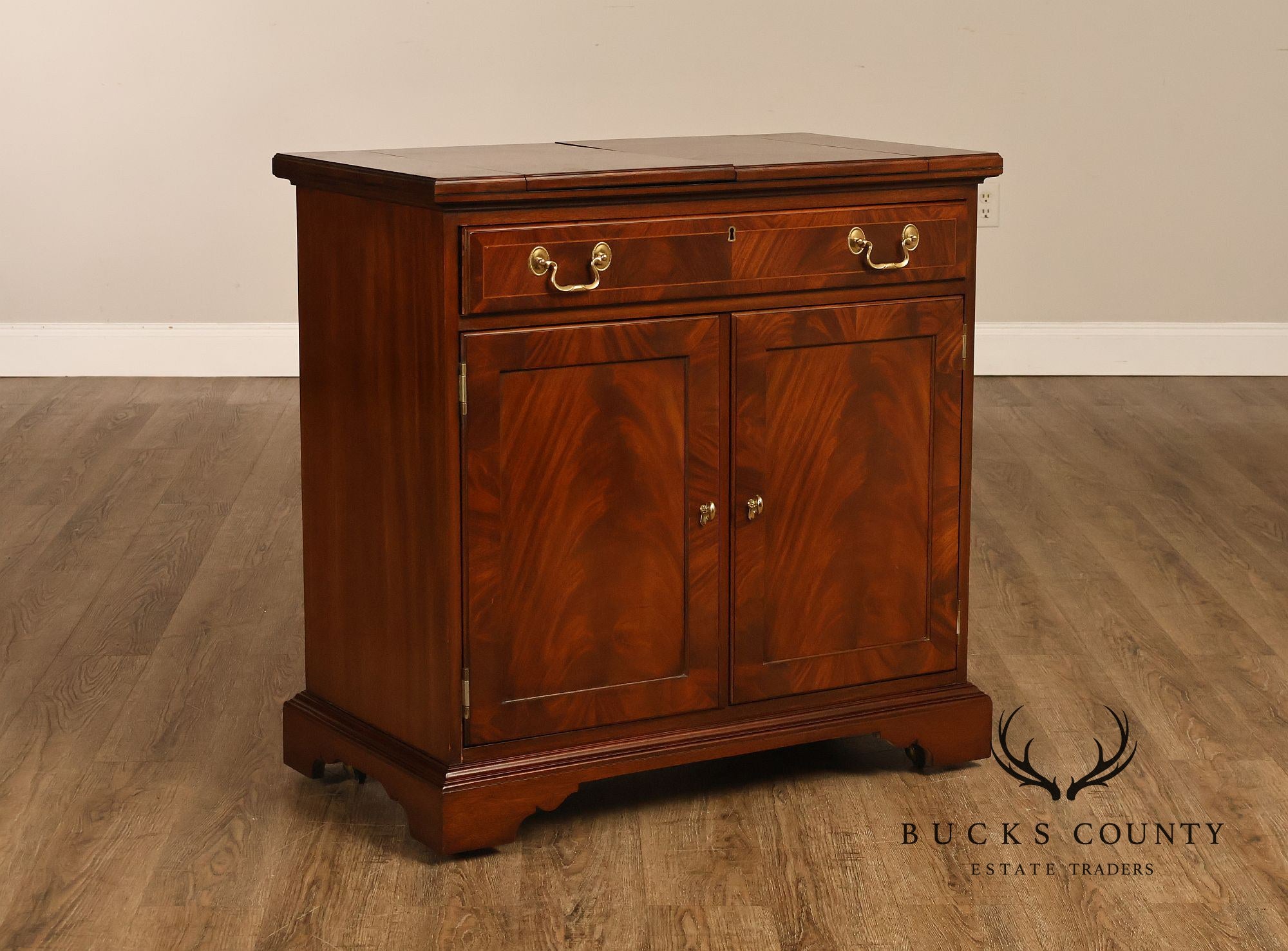 Councill Furniture Georgian Style Mahogany Flip Top Server