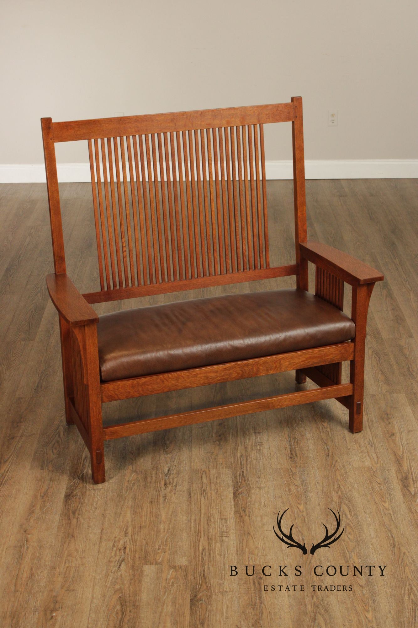 Stickley Mission Collection Oak And Leather Spindle Settee