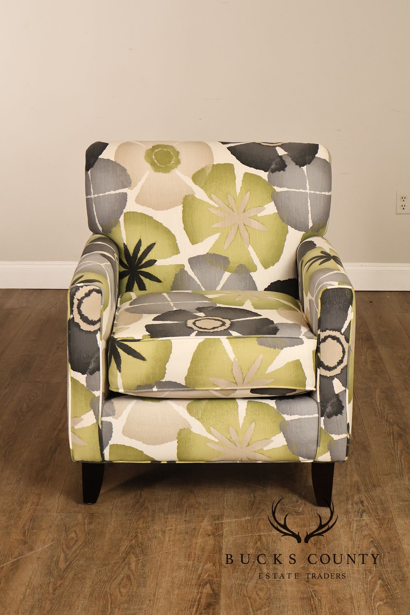 Fusion Furniture 'Daine' Accent Armchair
