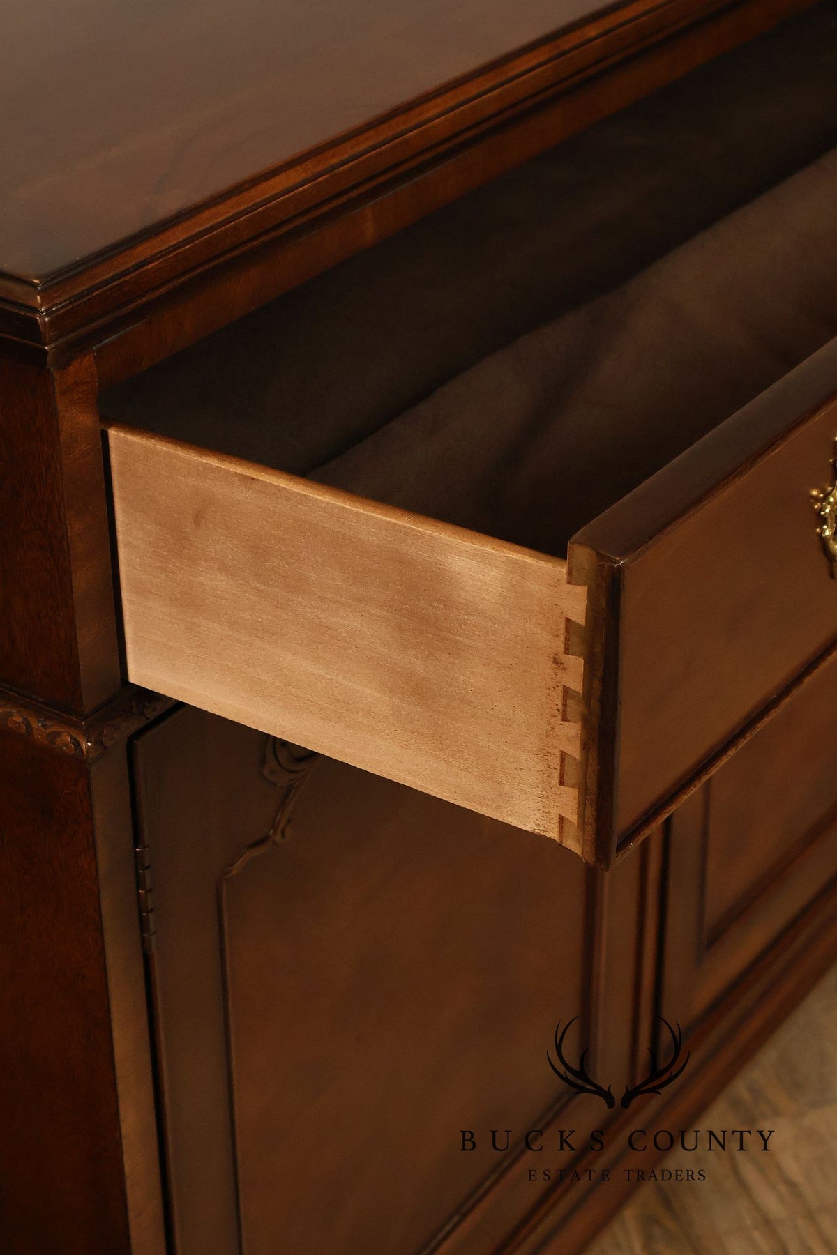 Henredon 'Rittenhouse Square' Mahogany Flip-Top Server