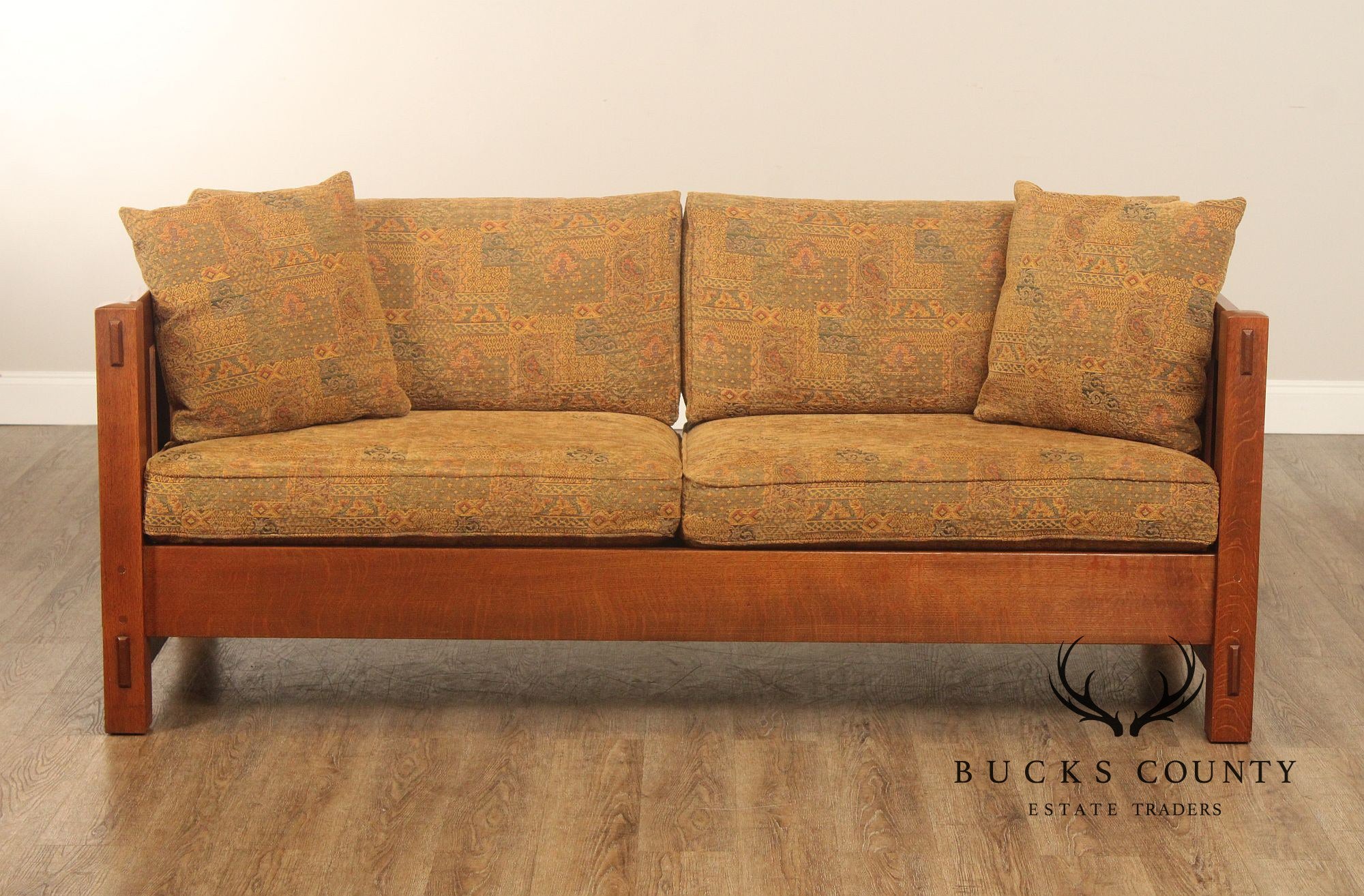 Stickley Mission Collection Oak Settle Sofa