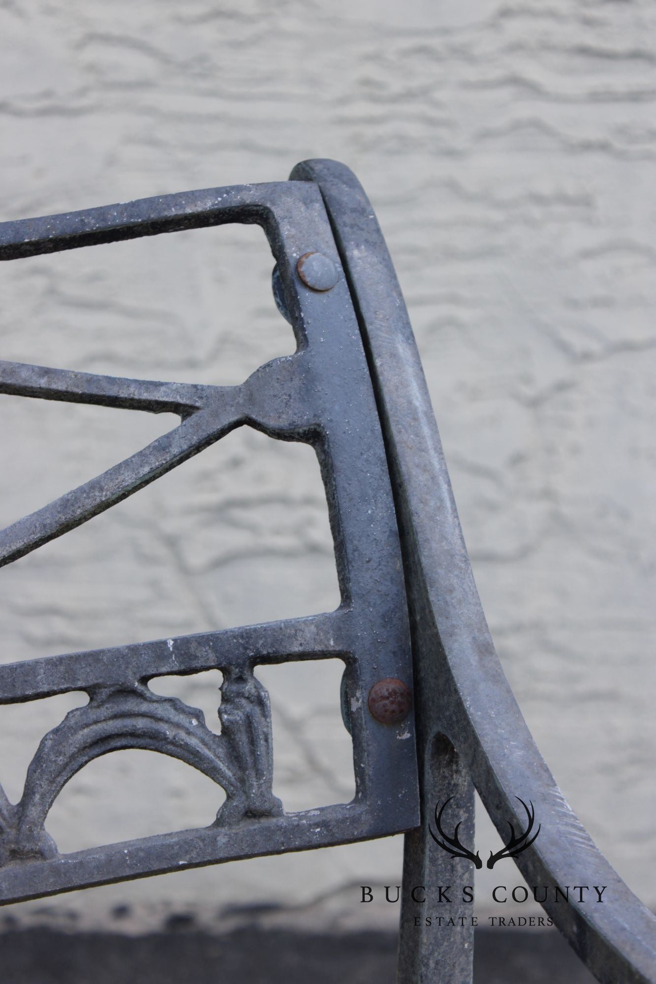 Cast Aluminum Neoclassical Style Outdoor Garden Armchair