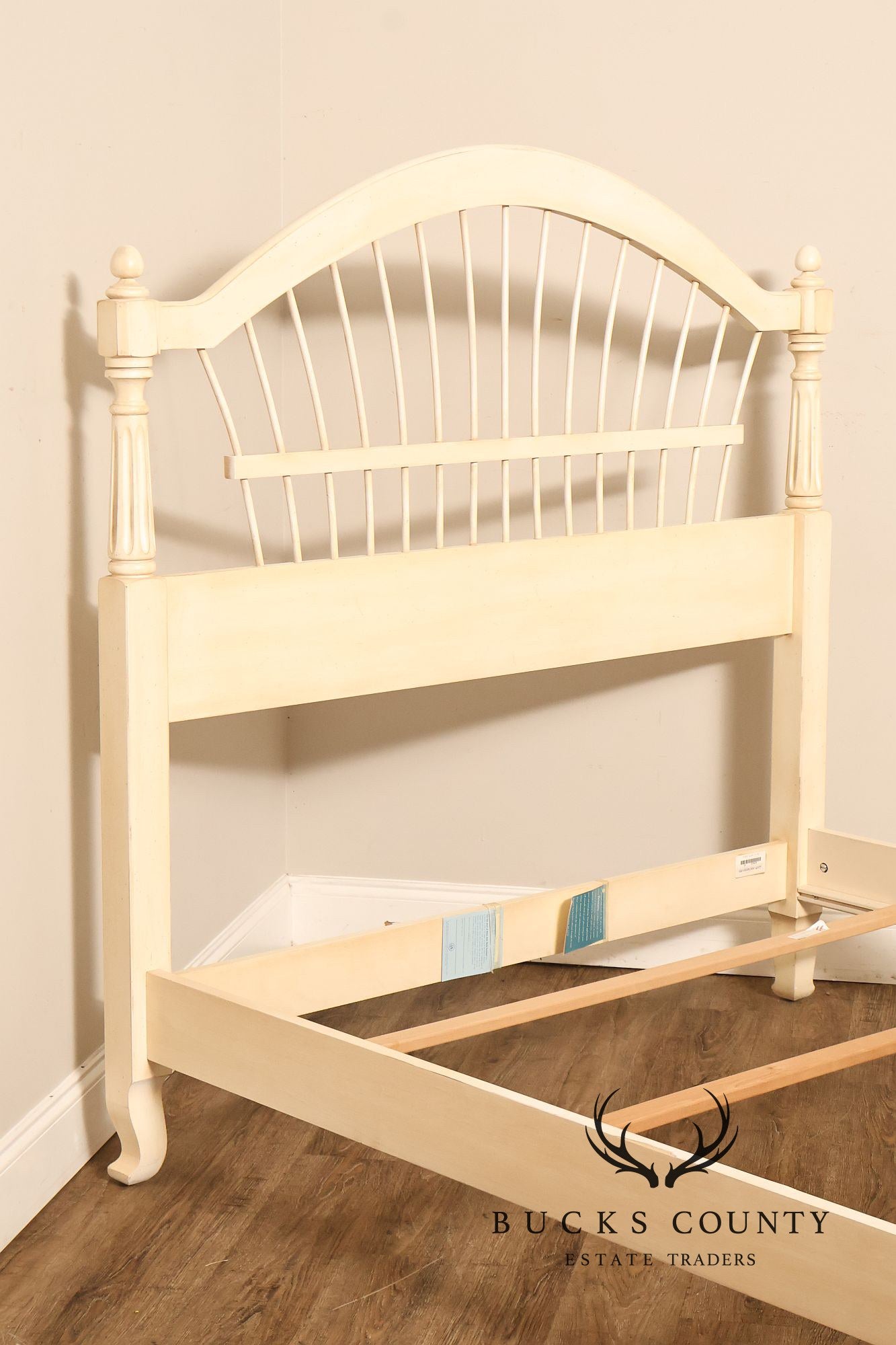 Ethan Allen French Country Style Cream Painted Full Spindle Bedframe