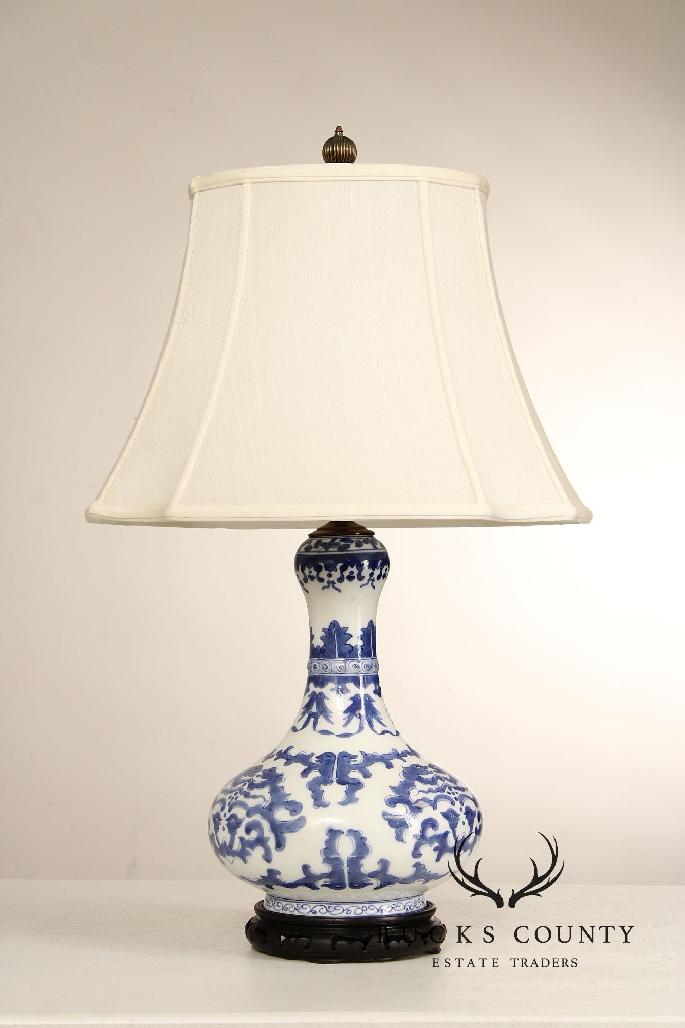 Vintage Chinese Blue and White Porcelain Table Lamp